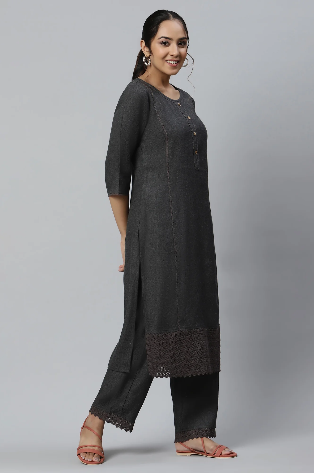 Grey Round Neck Straight kurta and Palazzo Co-ord Set - Image 5