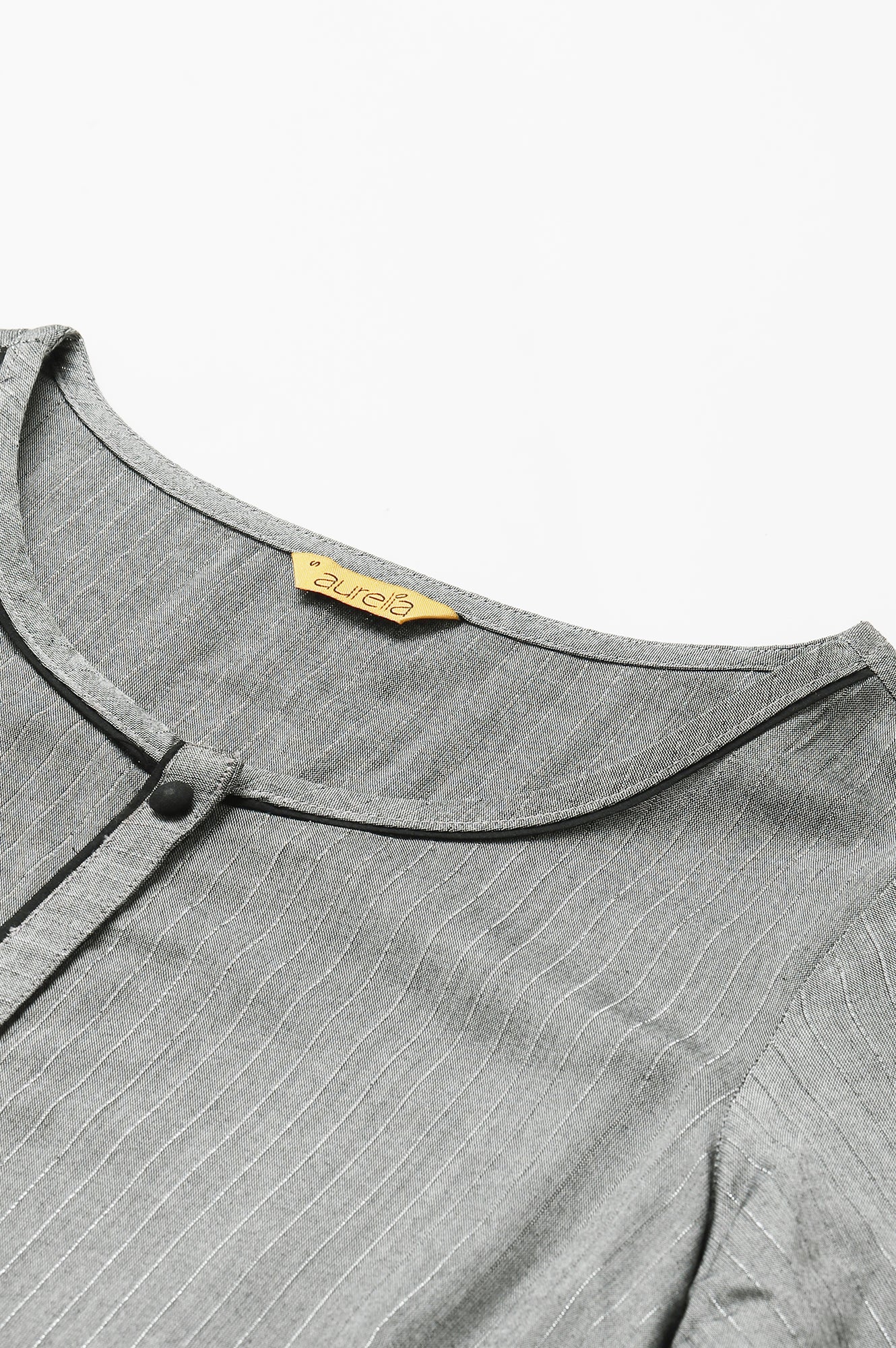 Grey Solid kurta and Straight Culottes Aurelia Set - Image 2