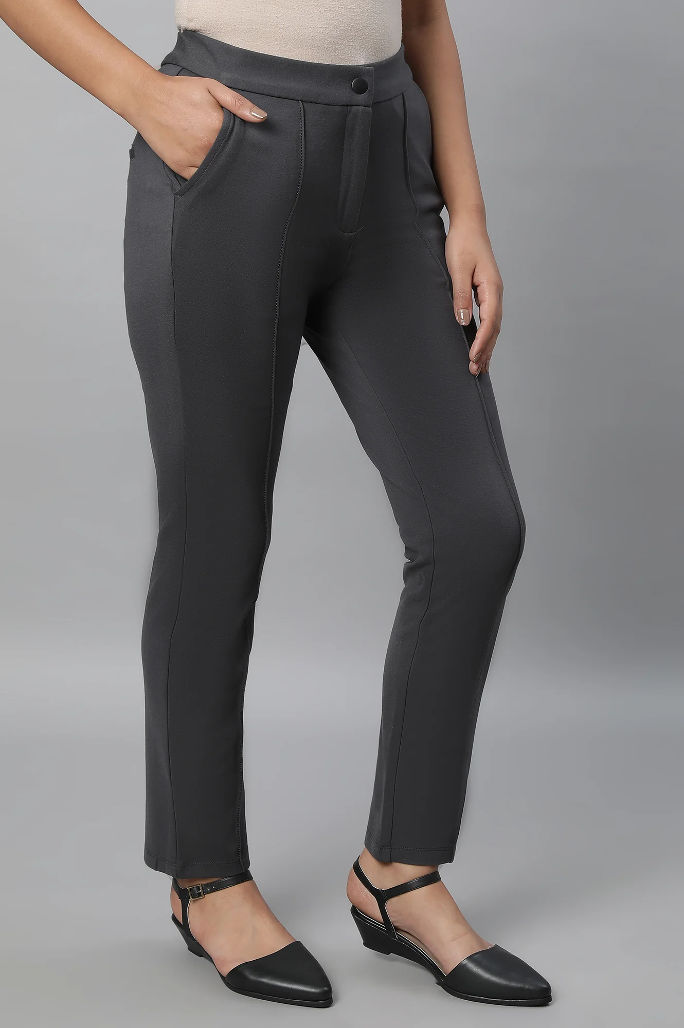 Grey Solid Straight Fit Trousers With Pintuck Detail - Image 4