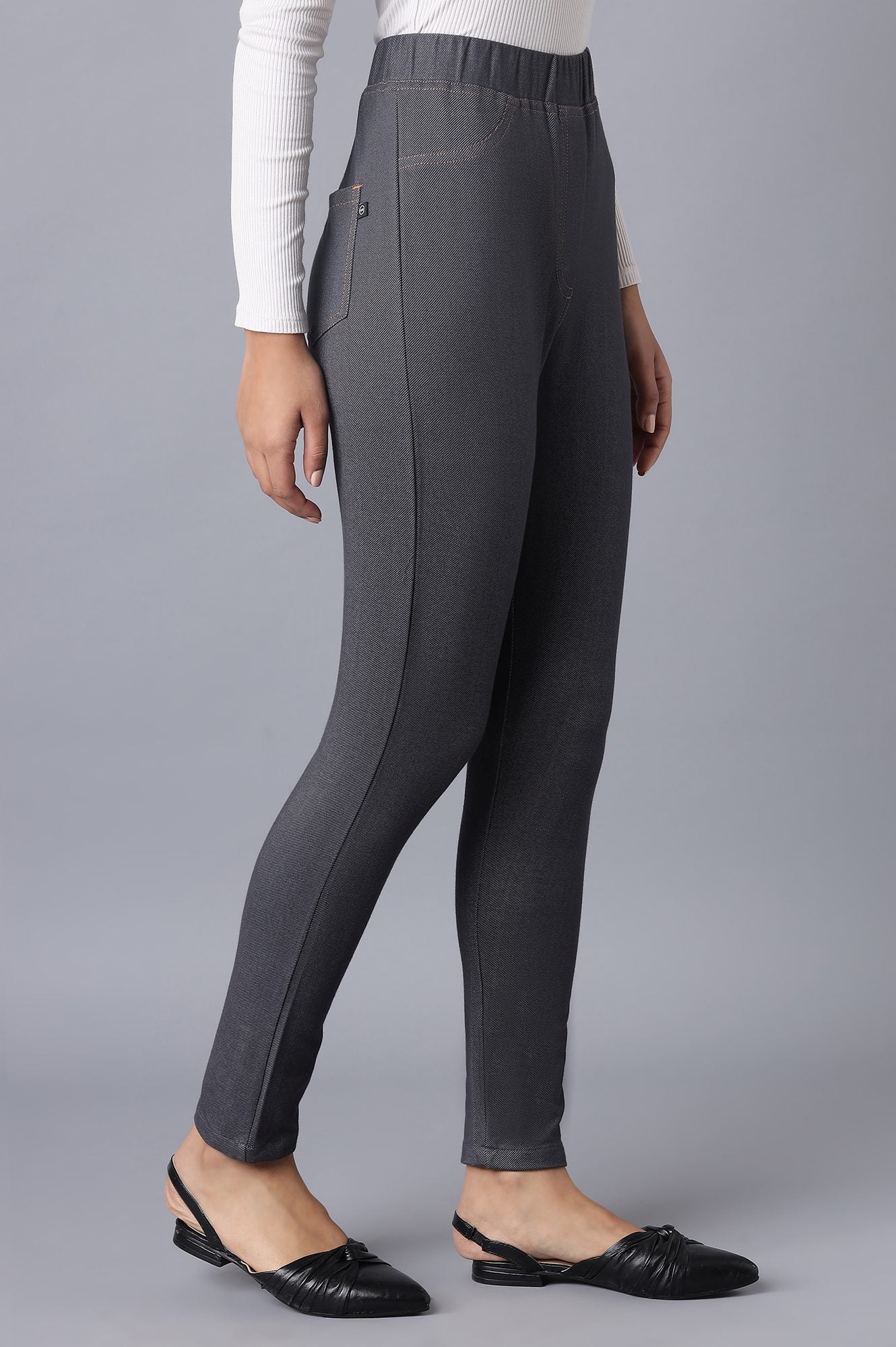 Grey Solid Skinny Fit Cotton Jeggings With Elasticated Waist - Image 4