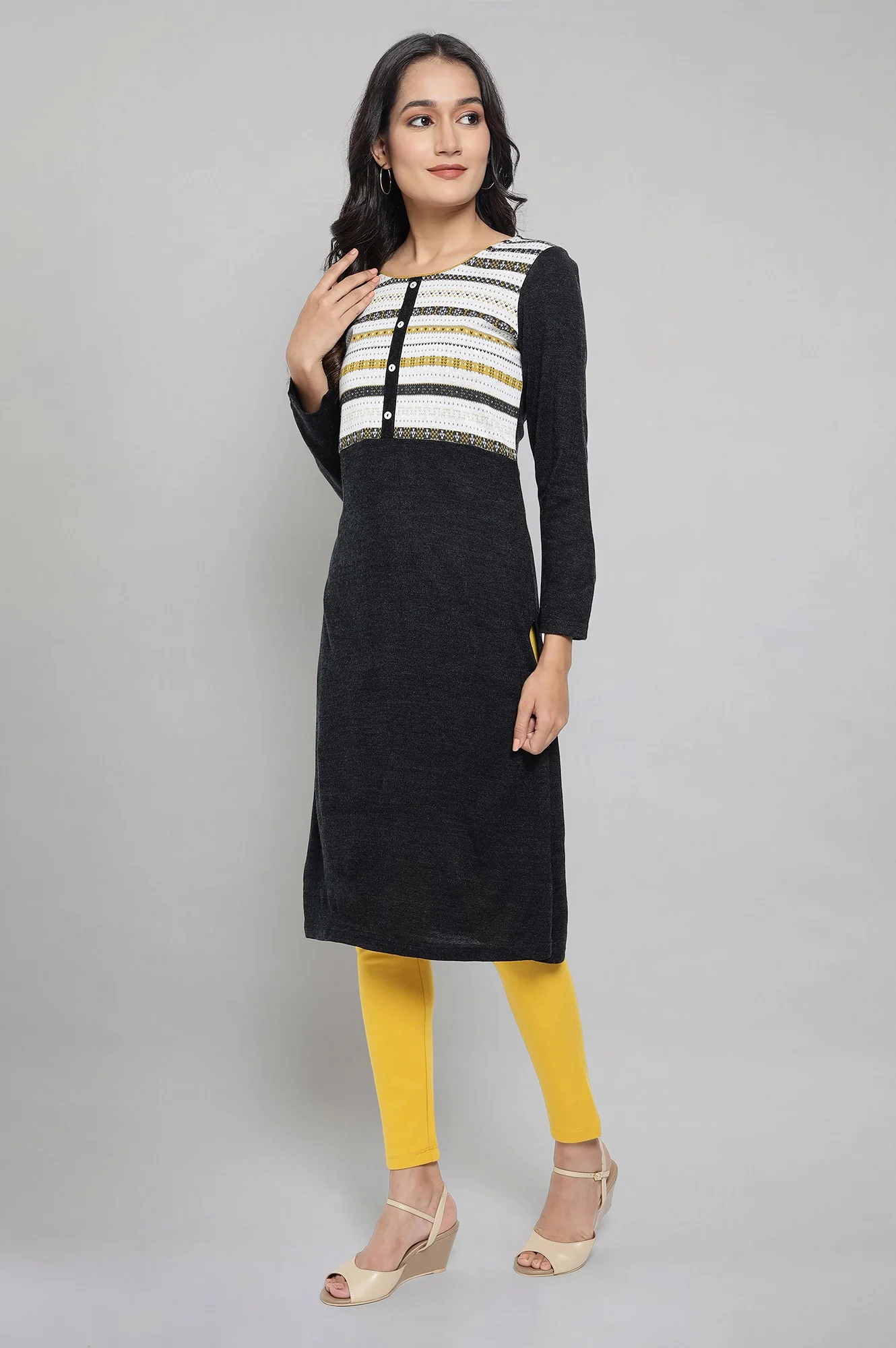 Grey Winter Ethnic kurta - Image 3