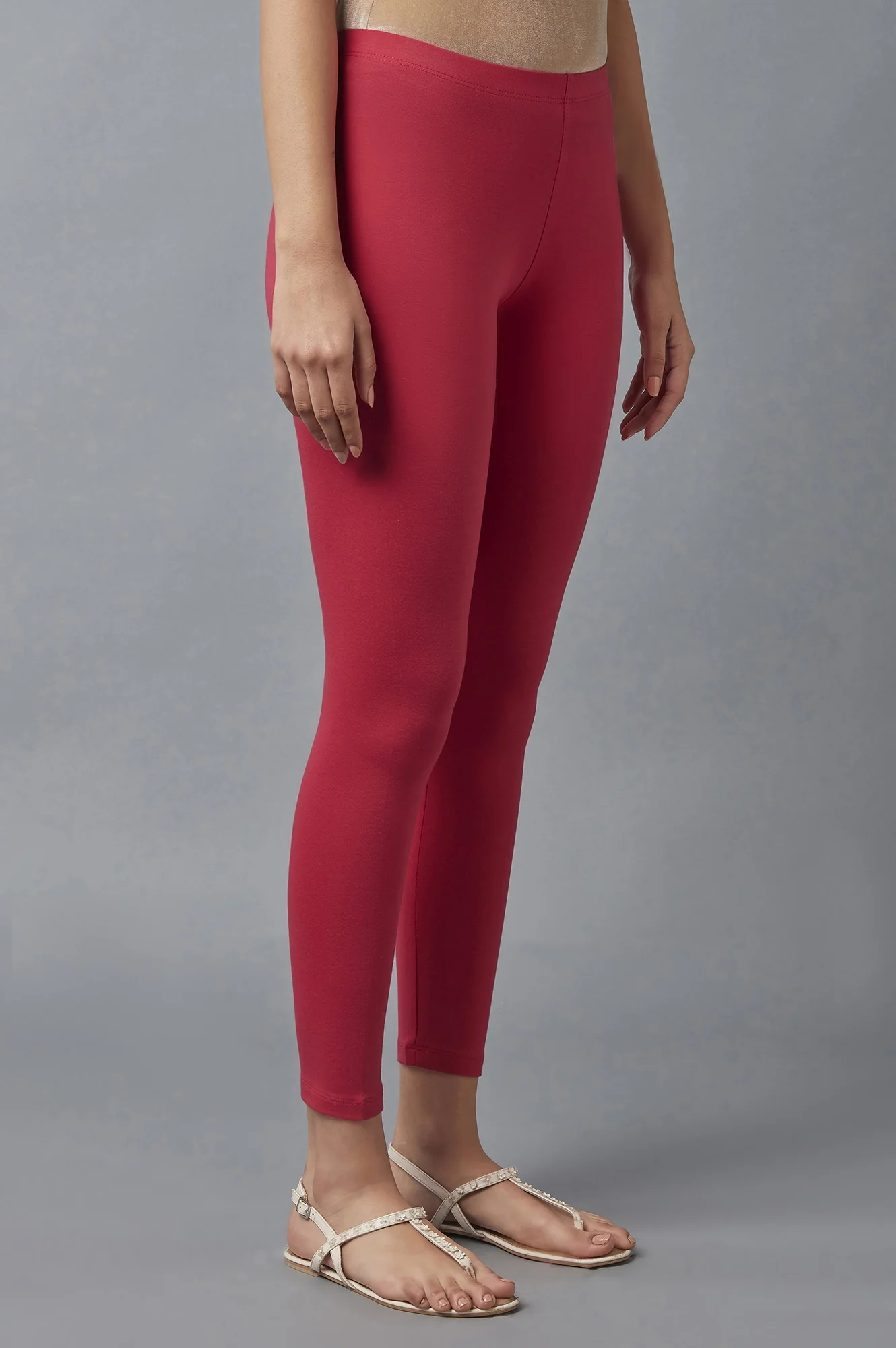 Red Solid Skinny Cotton Tights With Elasticated Waist - Image 4