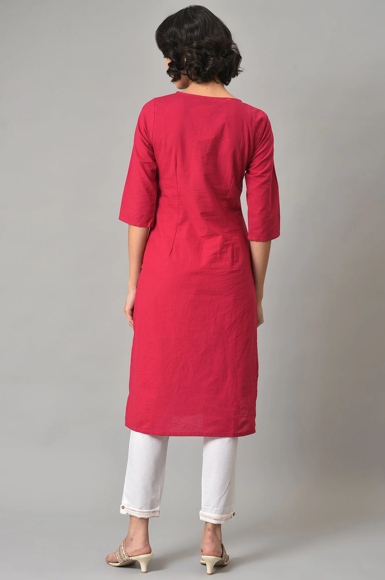 Maroon Cotton Dobby kurta With White Trousers - Image 2