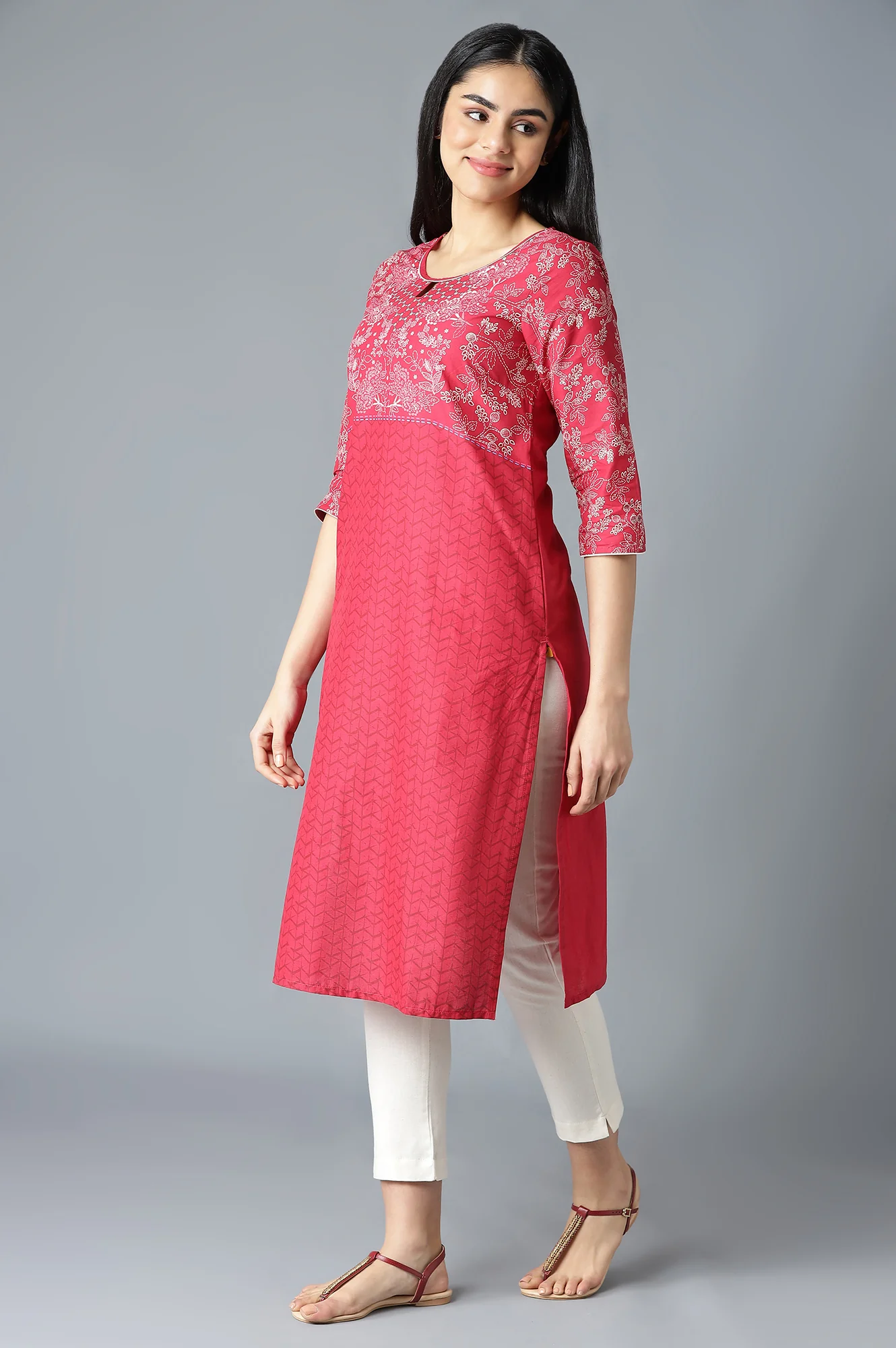 Maroon Ethnic kurta - Image 3