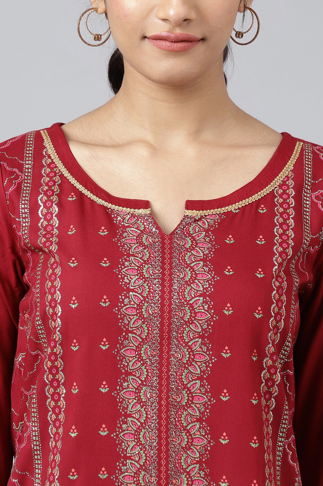 Maroon Foil Floral Printed kurta - Image 8