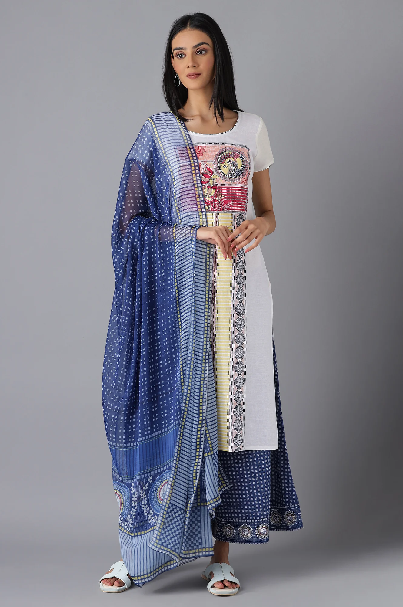 Navy Printed Chiffon Dupatta - Image 3