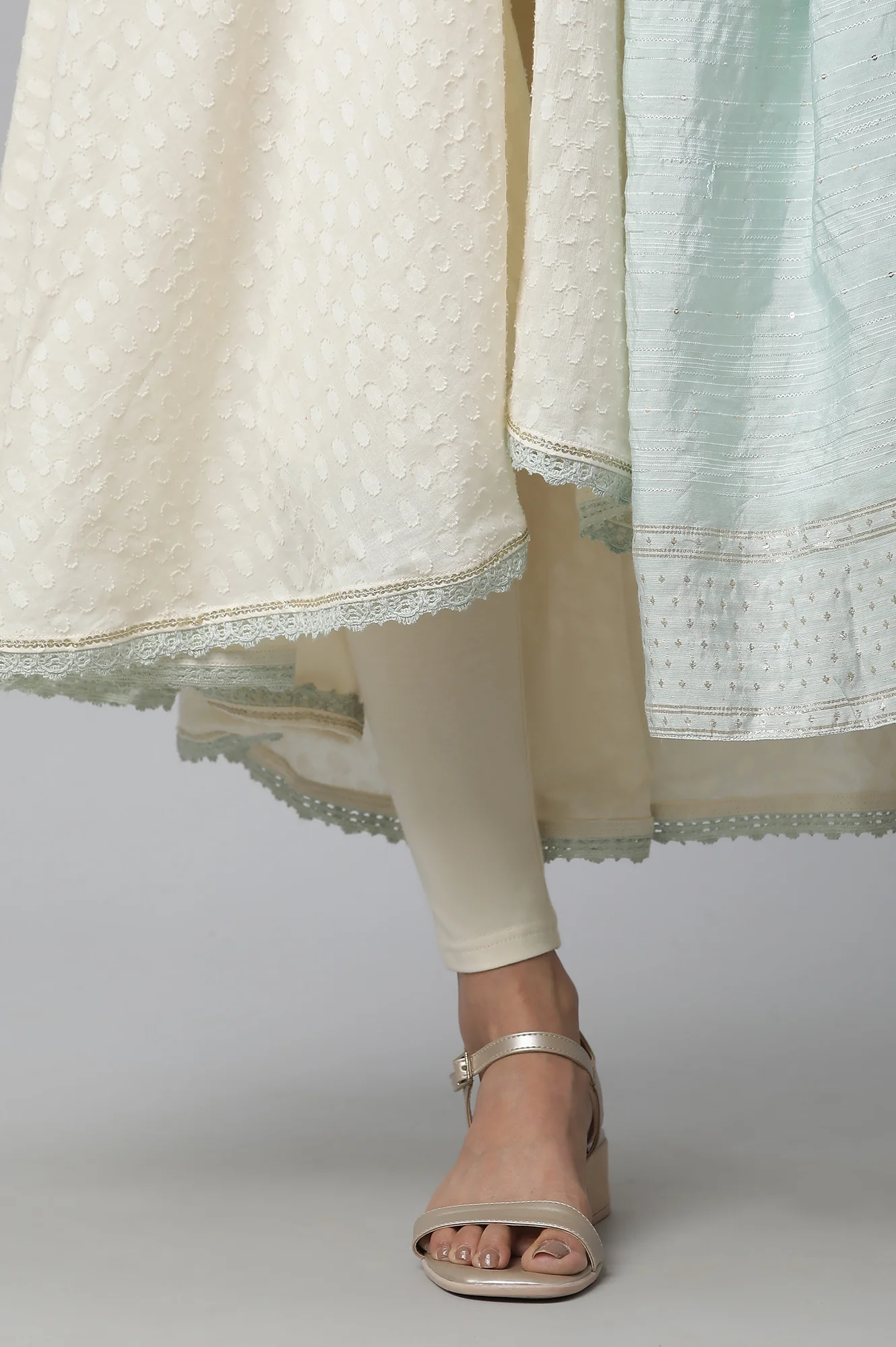 Off-White Asymmetrical Embellished Kurta, Tights & Mint Dupatta - Image 9