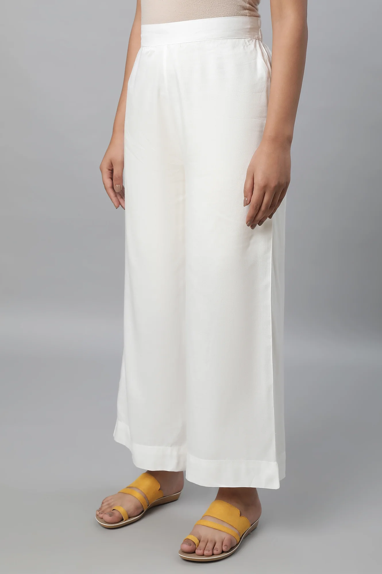 Off-White Straight Liva Palazzos for Women - Image 3
