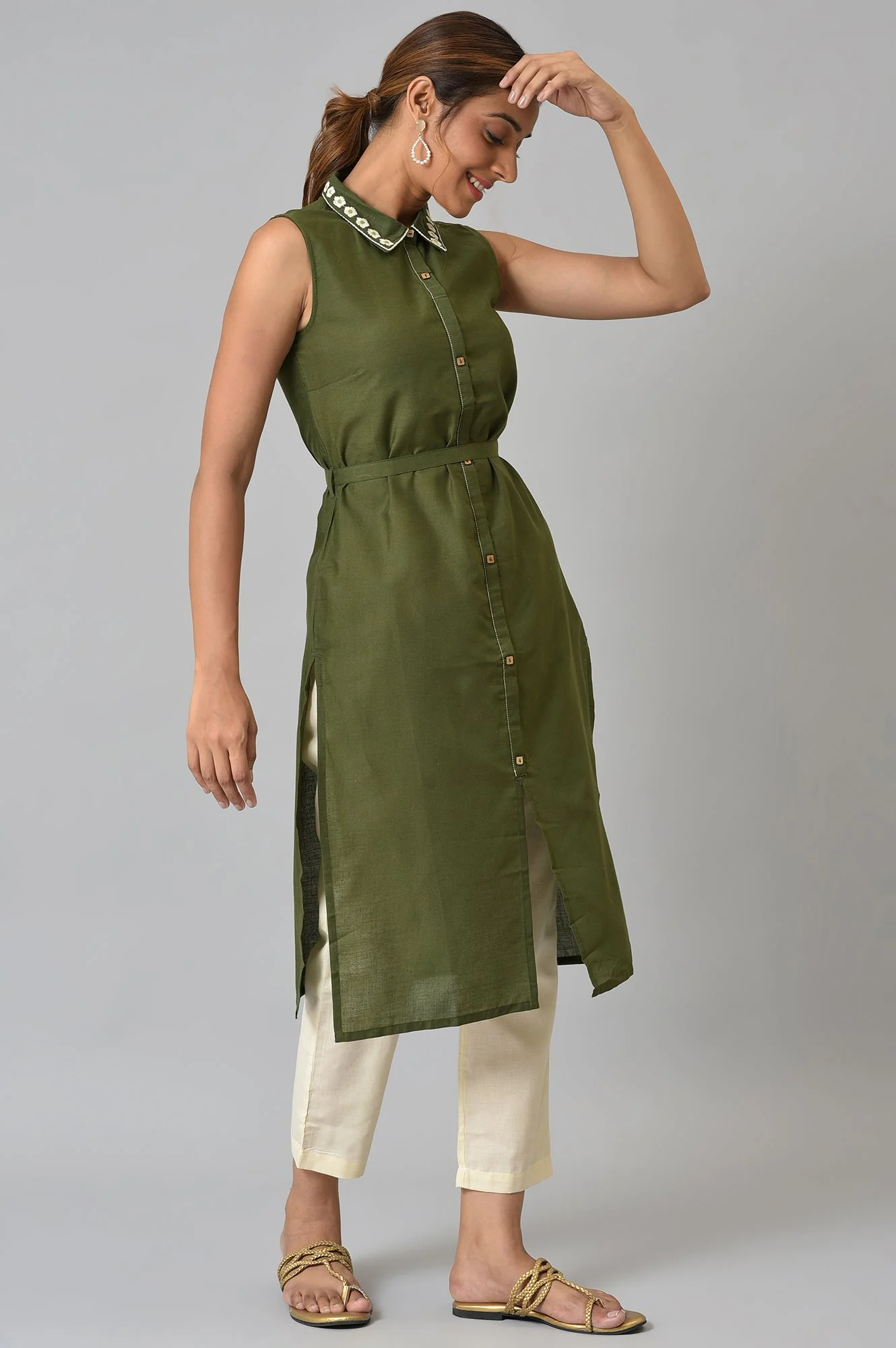 Olive Shirt Collar kurta With Beige Trousers - Image 4