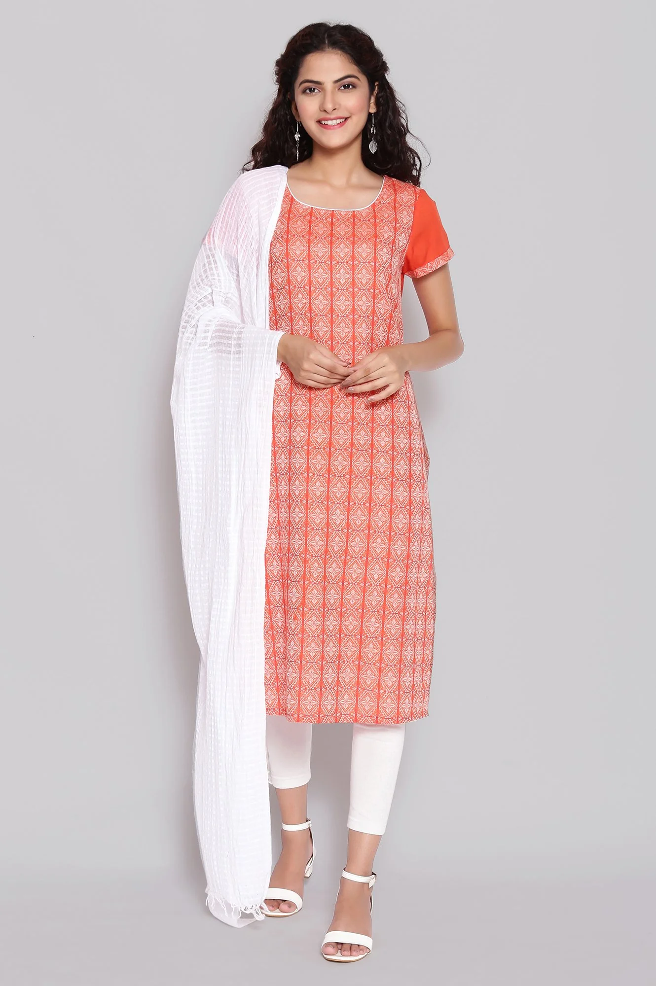 Orange Ethnic kurta - Image 5