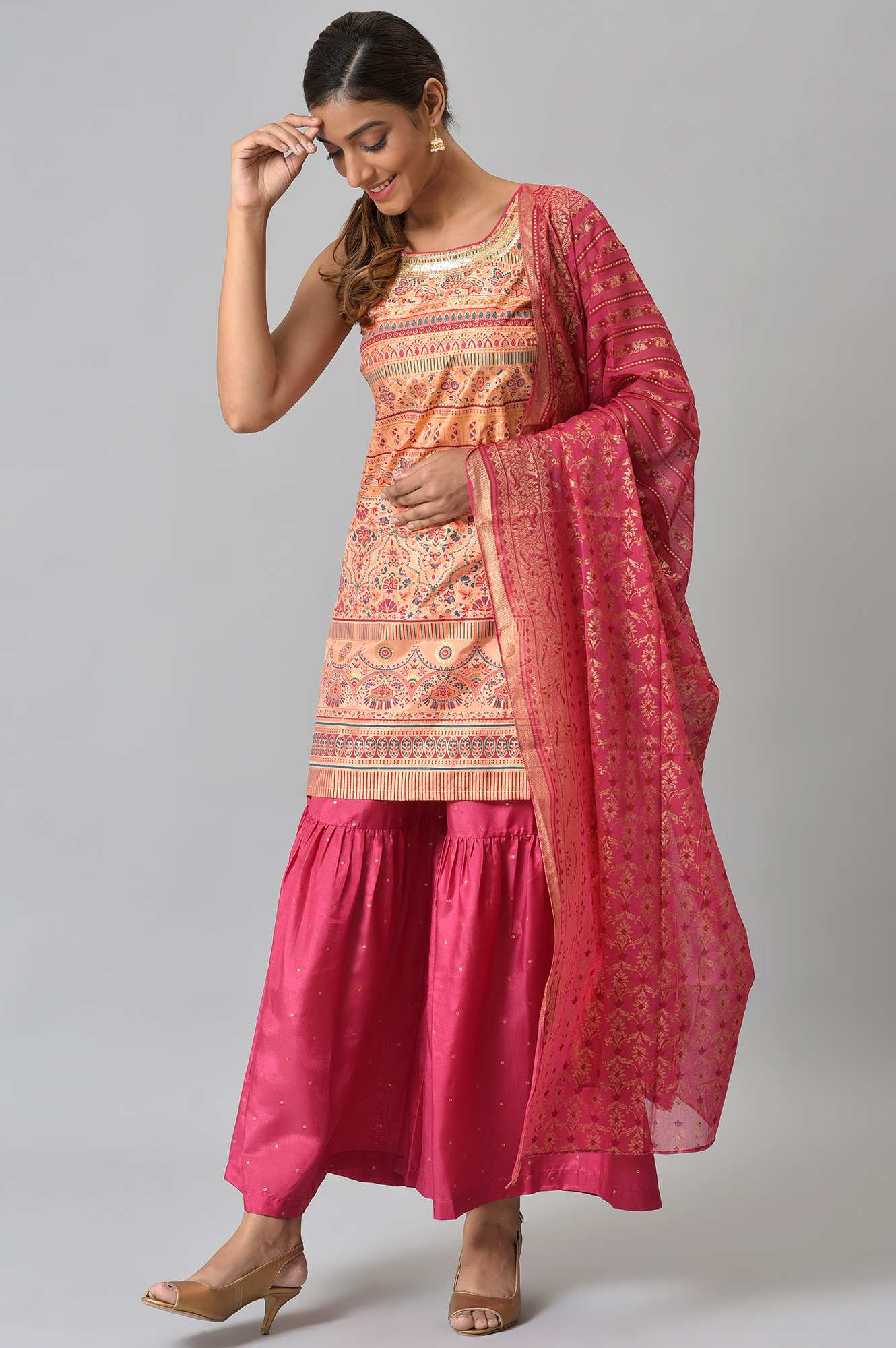 Peach Foil Printed Sleeveless kurta with Pink Sharara and Dupatta - Image 3