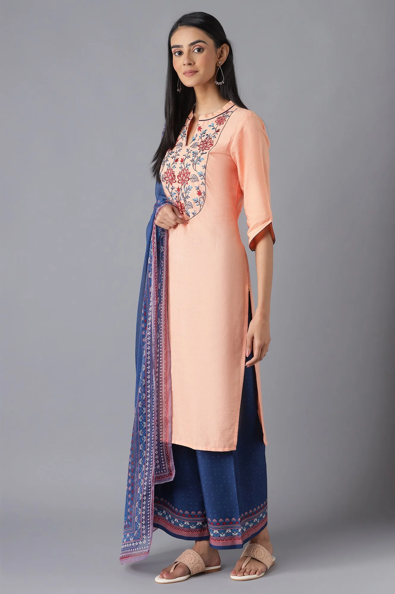 Peach Printed kurta, Palazzo and Dupatta Set - Image 3
