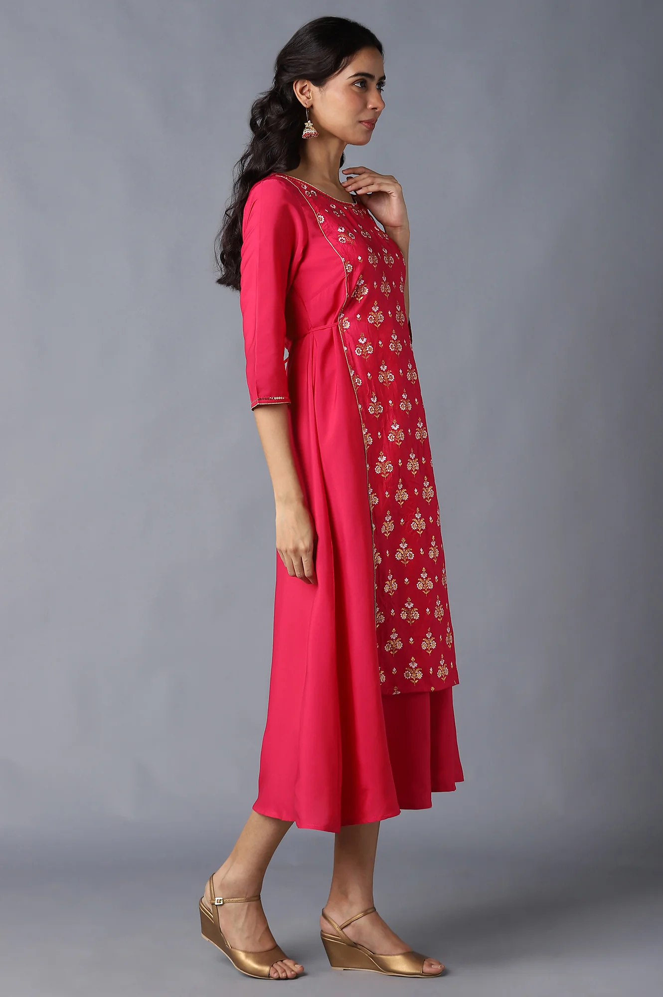 Pink Floral Printed kurta - Image 4