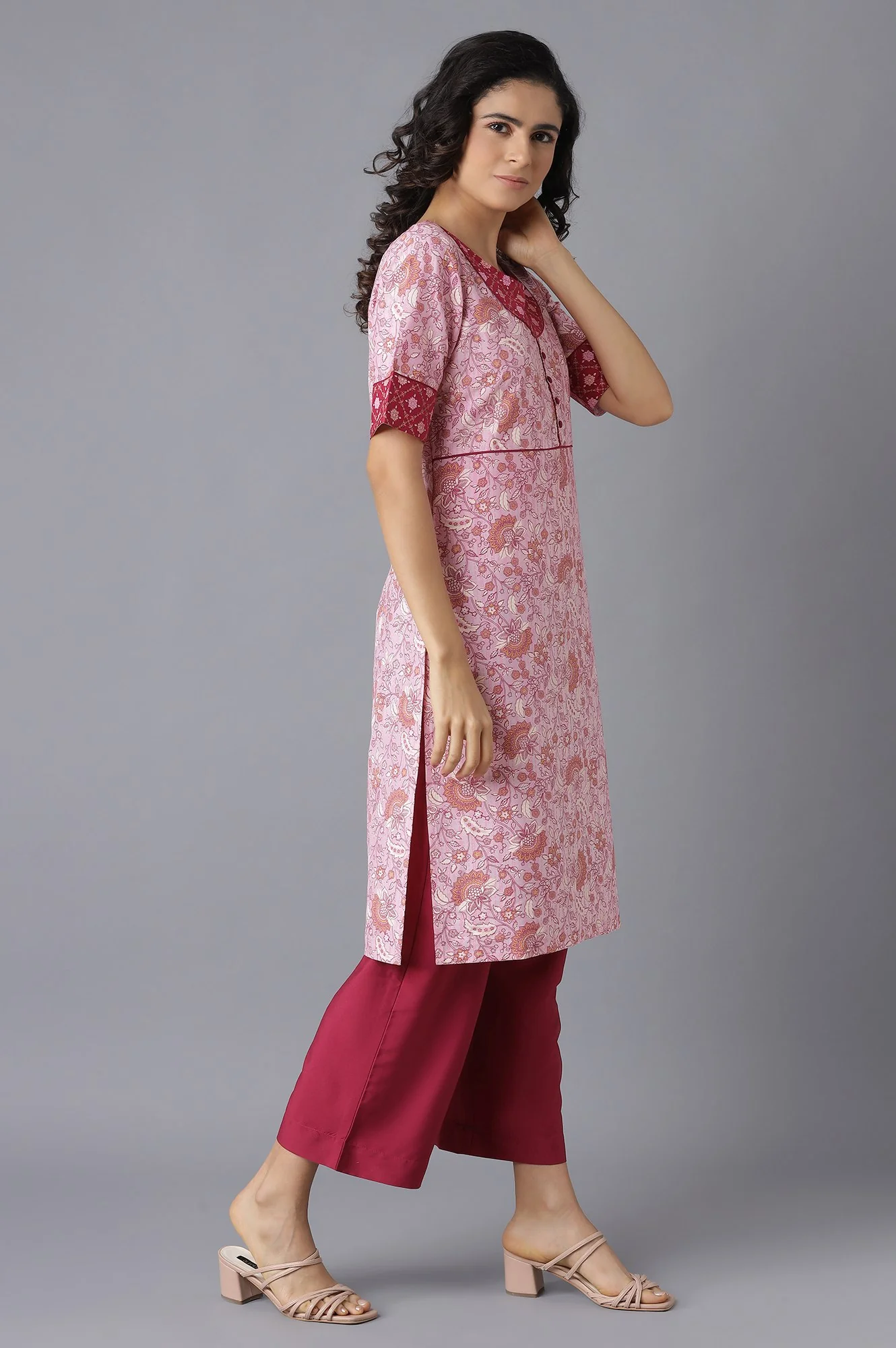 Pink Printed Ethnic kurta and Culottes Set - Image 4