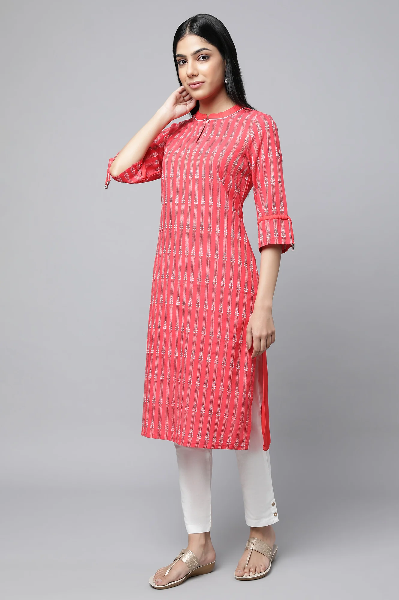 Pink Printed kurta with Trousers Set - Image 3