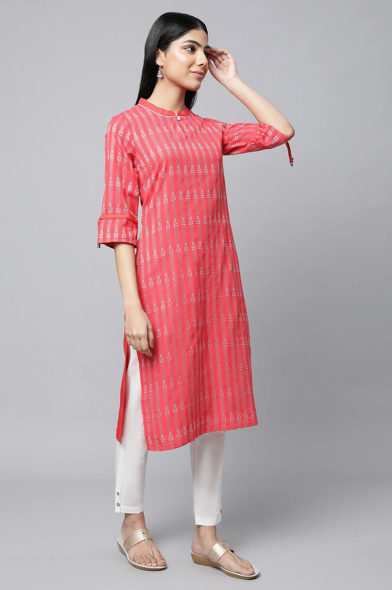 Pink Printed kurta with Trousers Set - Image 4