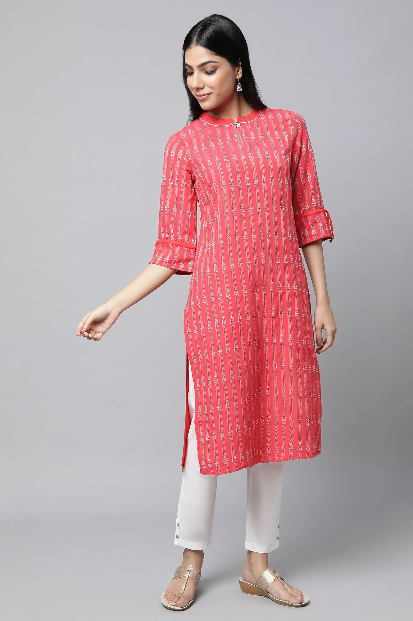 Pink Printed kurta with Trousers Set - Image 5