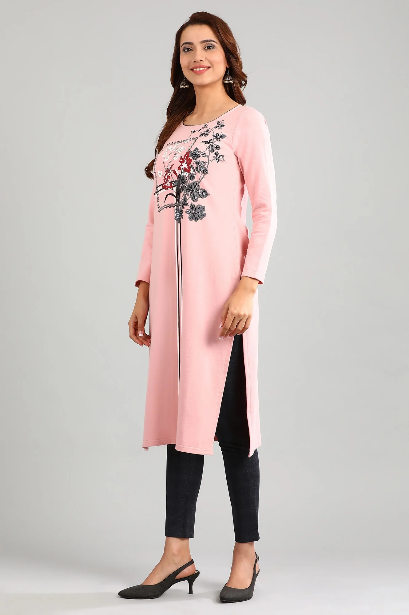 Pink Round Neck Winter kurta - Image 3