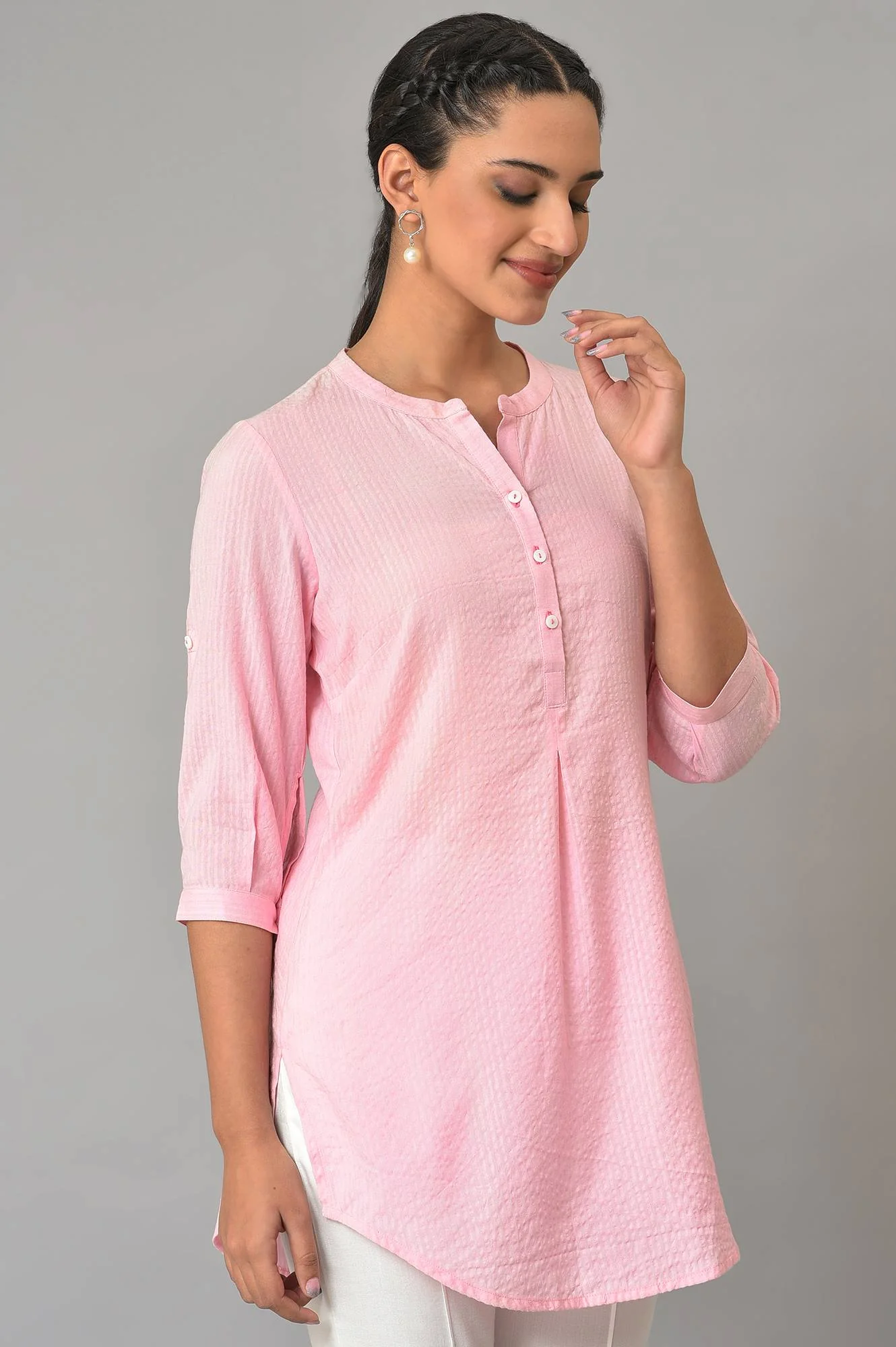 Pink Sheer Sucker Mandarin Collar kurta - Image 4