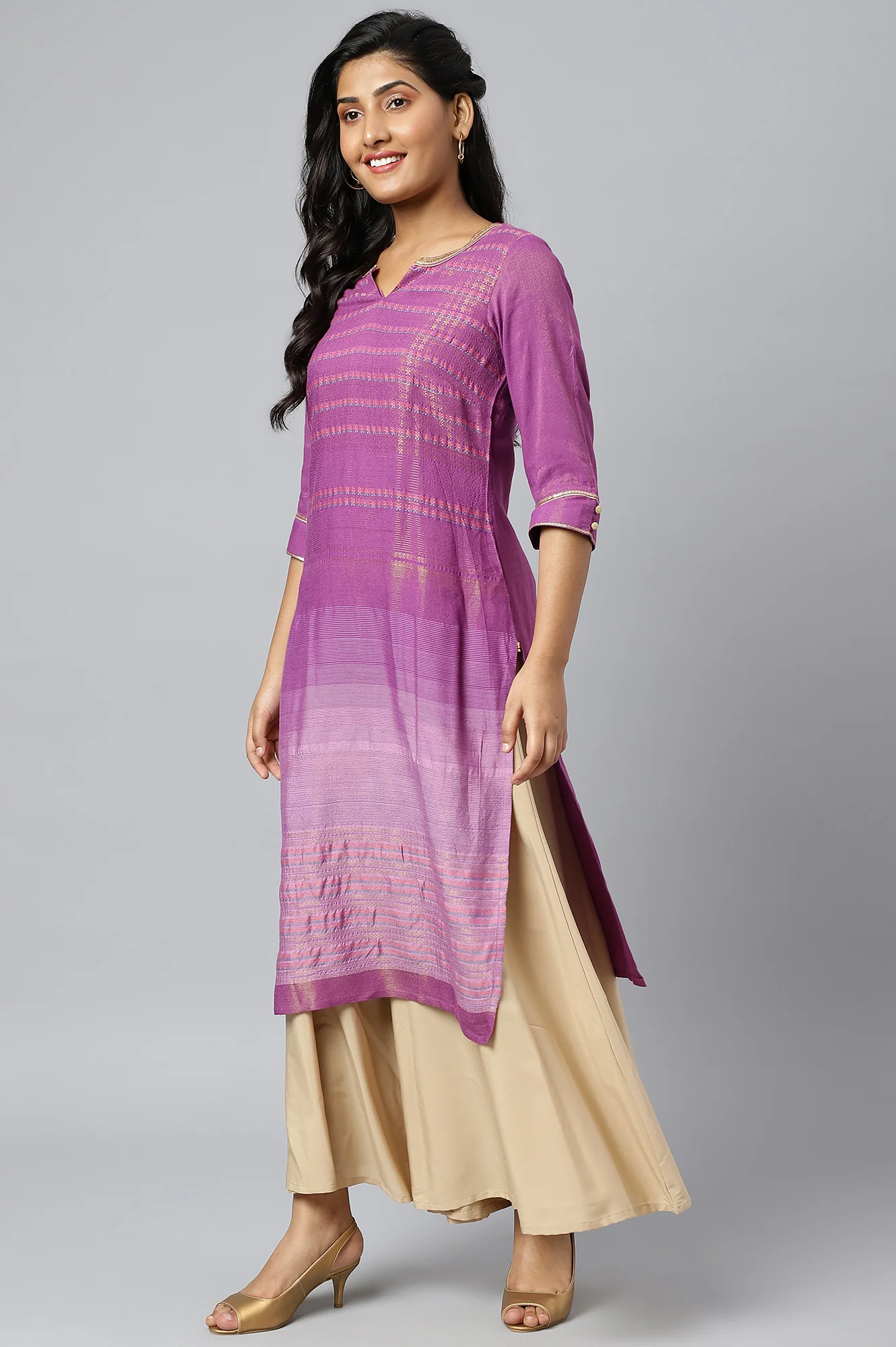 Purple Floral Printed Sequined Ethnic kurta - Image 3
