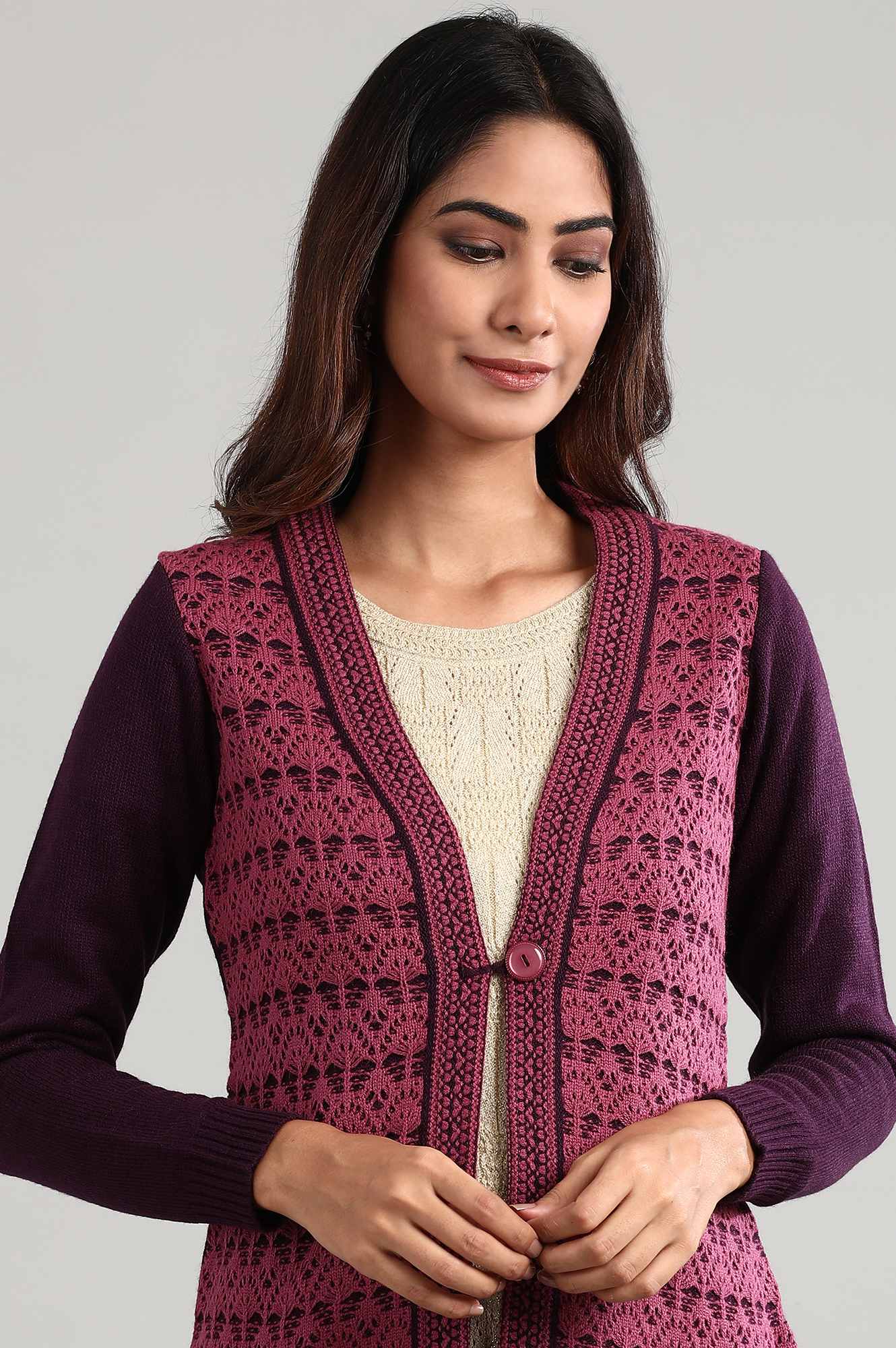 Purple V- Neck Full Sleeve Sweater - Image 5