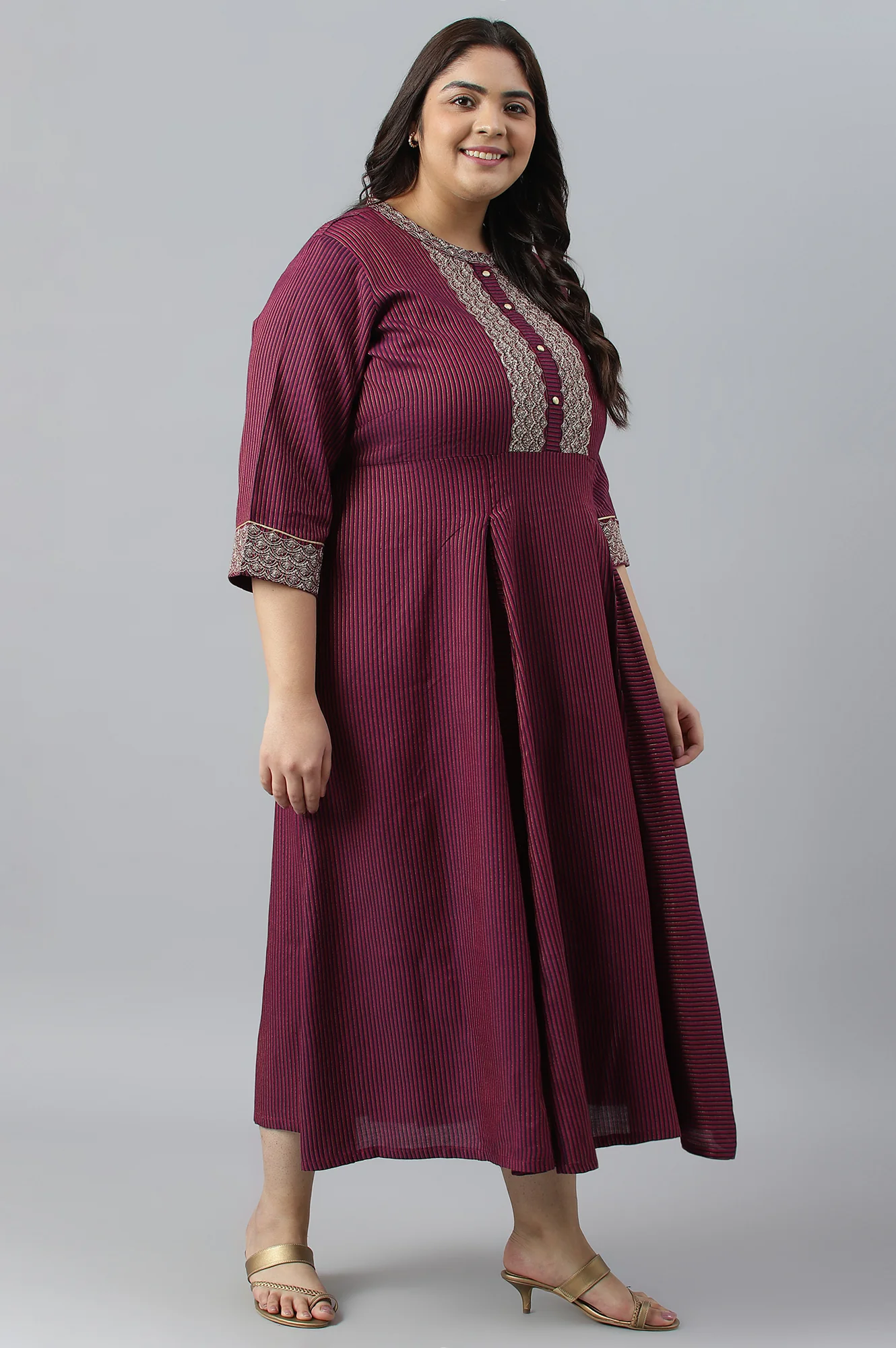 Purple Yarn-Dyed Stripe Print Plus Size Dress - Image 3