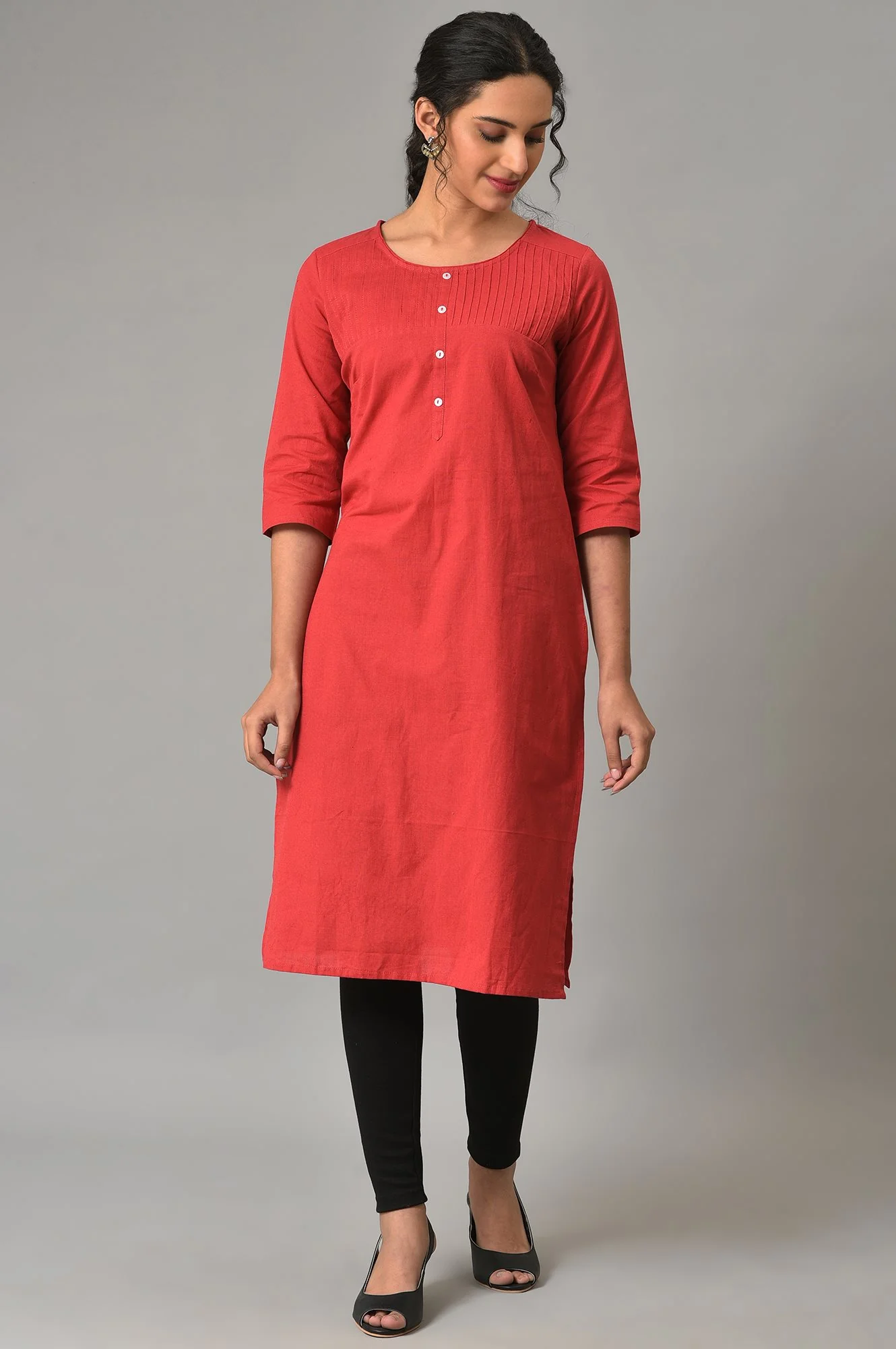 Red Solid Cotton kurta - Image 6