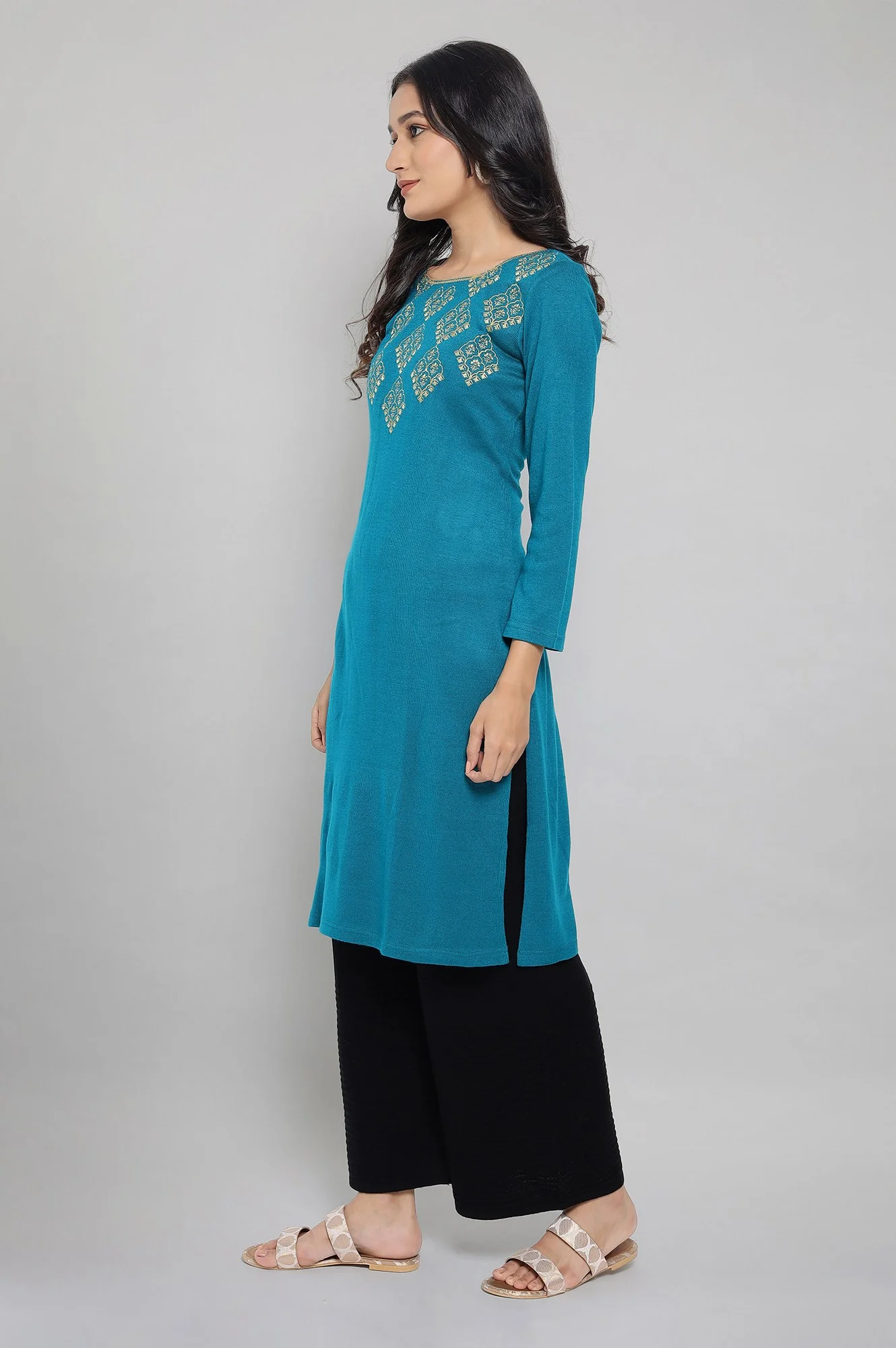 Teal Winter kurta - Image 3