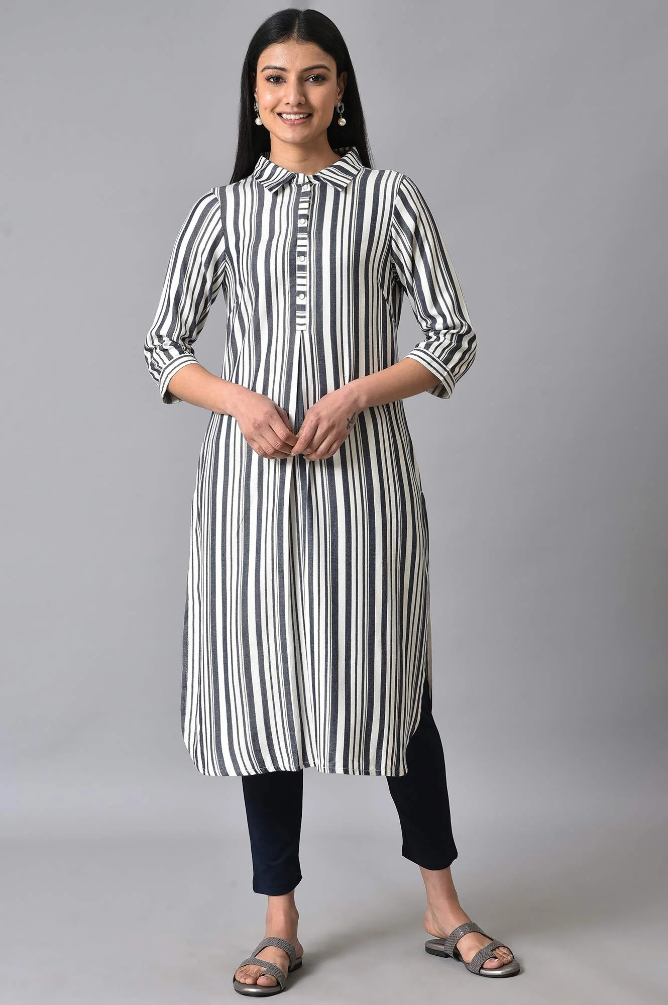 White & Black Stripes Shirt Collar kurta - Image 6
