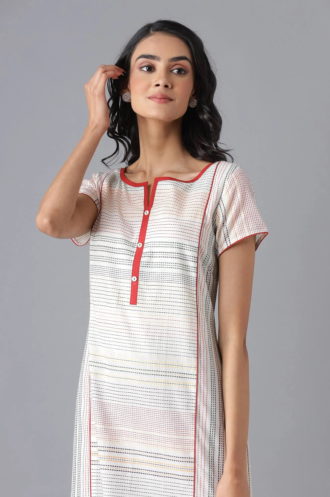 White Casual kurta & Tights Set - Image 5