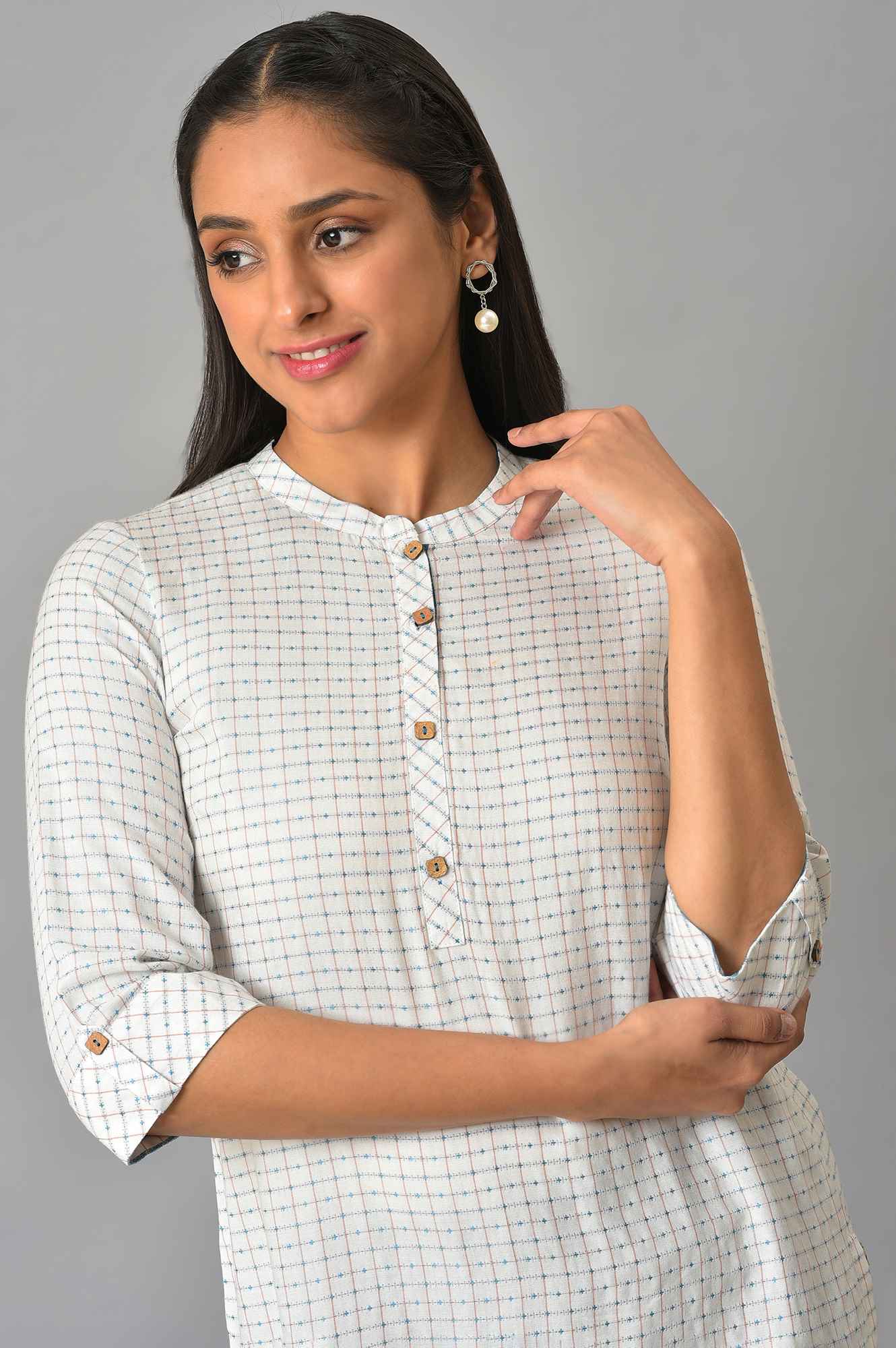White Check Printed Yarn-Dyed Plus Size kurta - Image 6