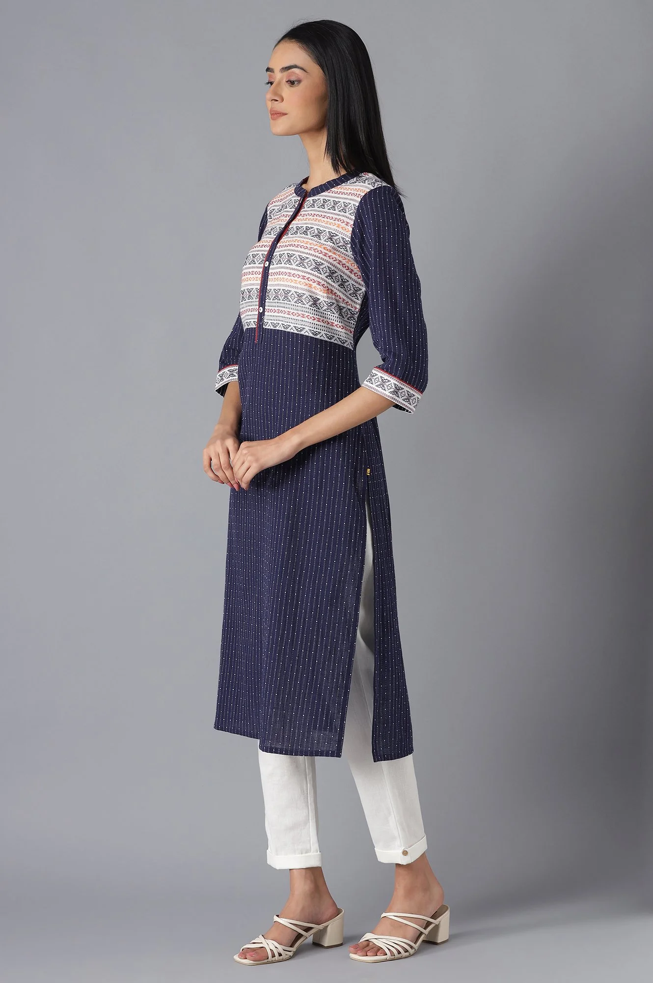White Cotton kurta and Trousers Set - Image 3