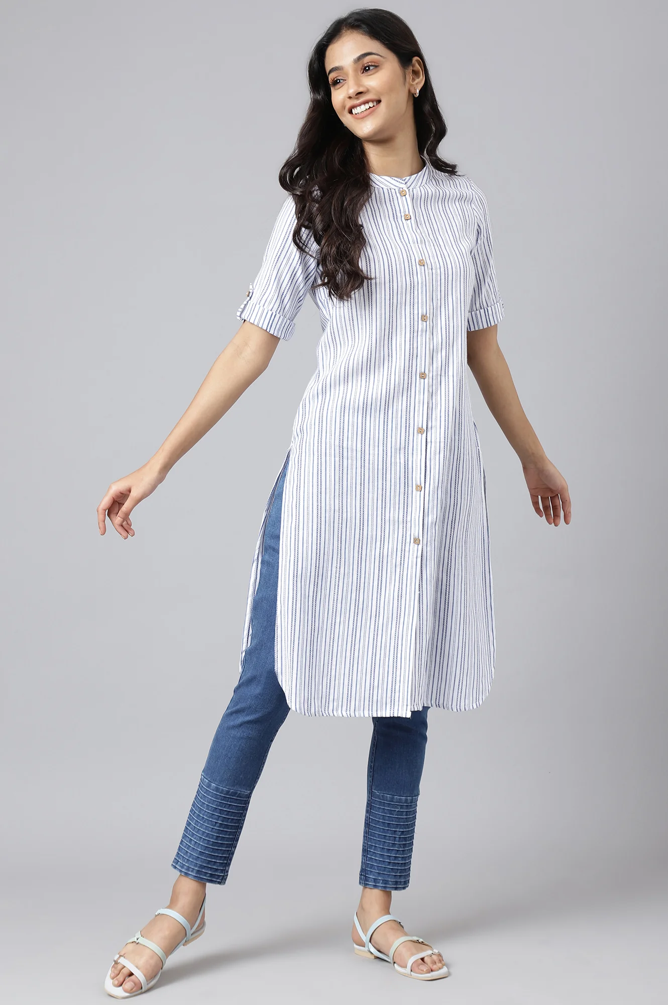 White Cotton Rounded Hemline Plus Size kurta - Image 5