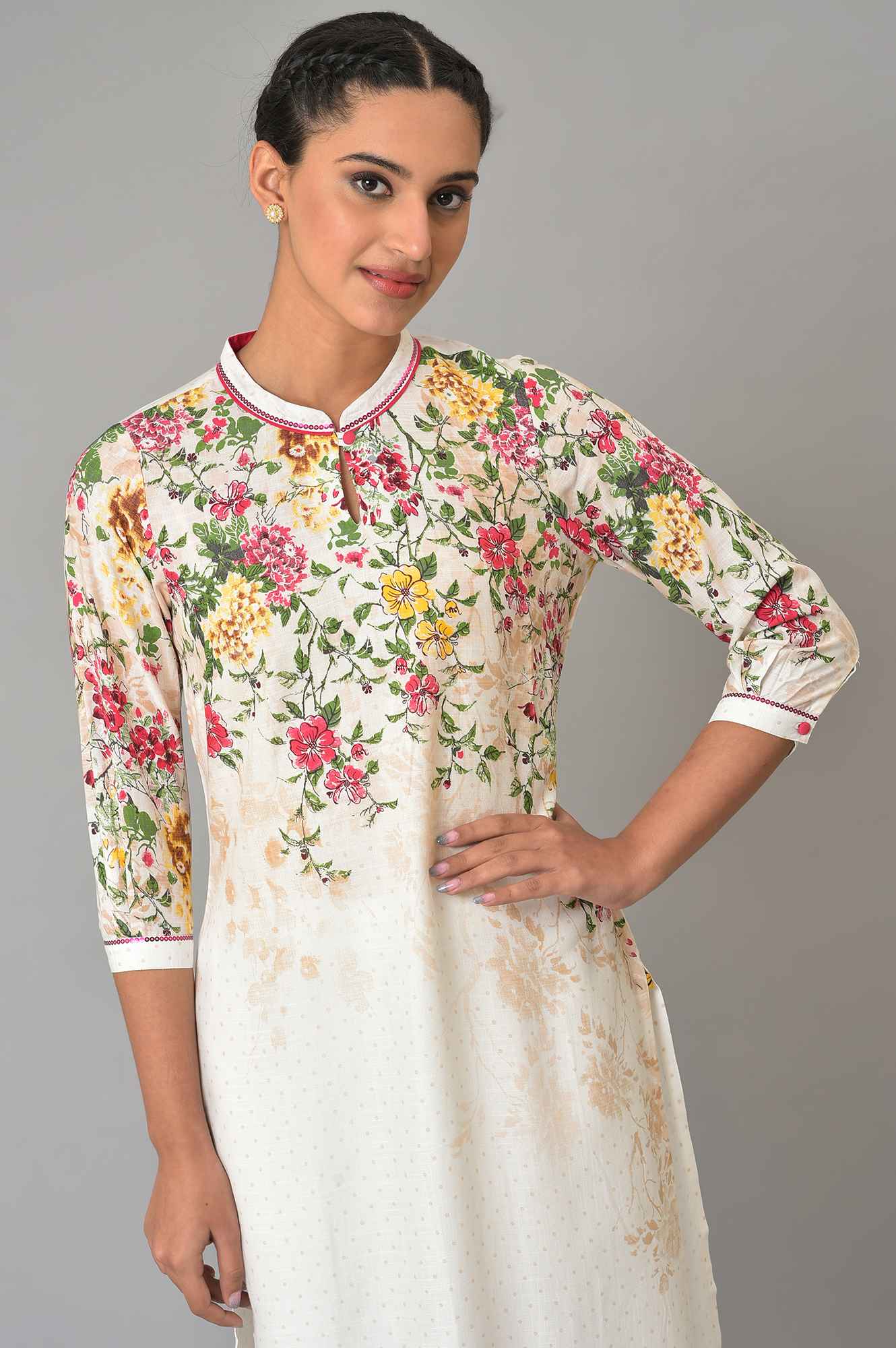 White Floral Printed Summer kurta Set - Image 5