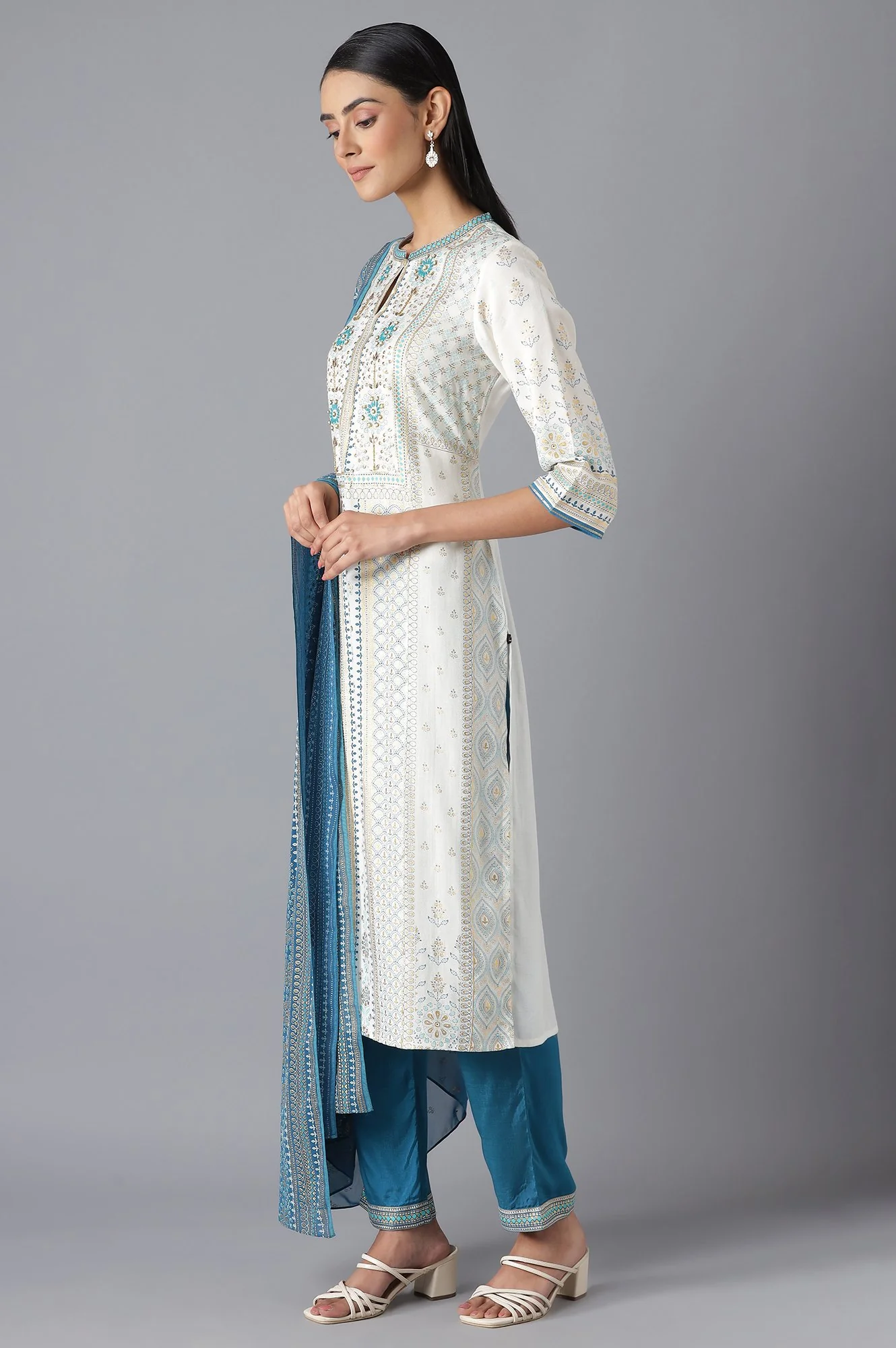 White Printed kurta, Blue Trousers and Dupatta Set - Image 3