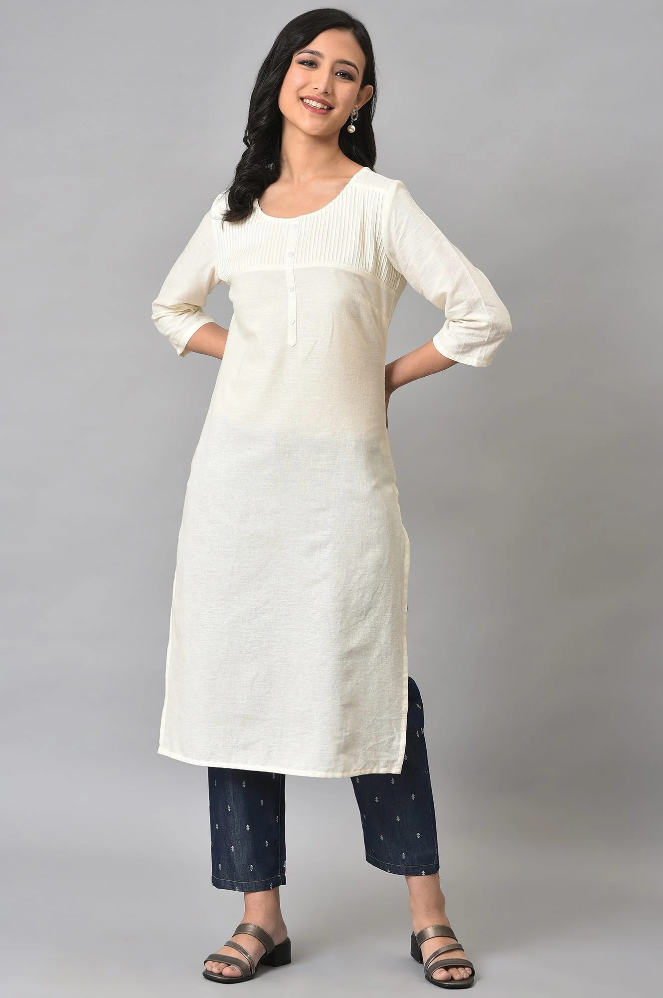 White Solid Cotton kurta - Image 6