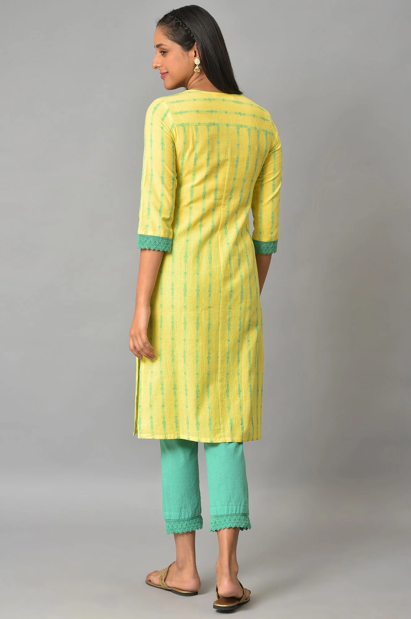 Yellow Cotton Dobby V-Neck kurta - Image 2