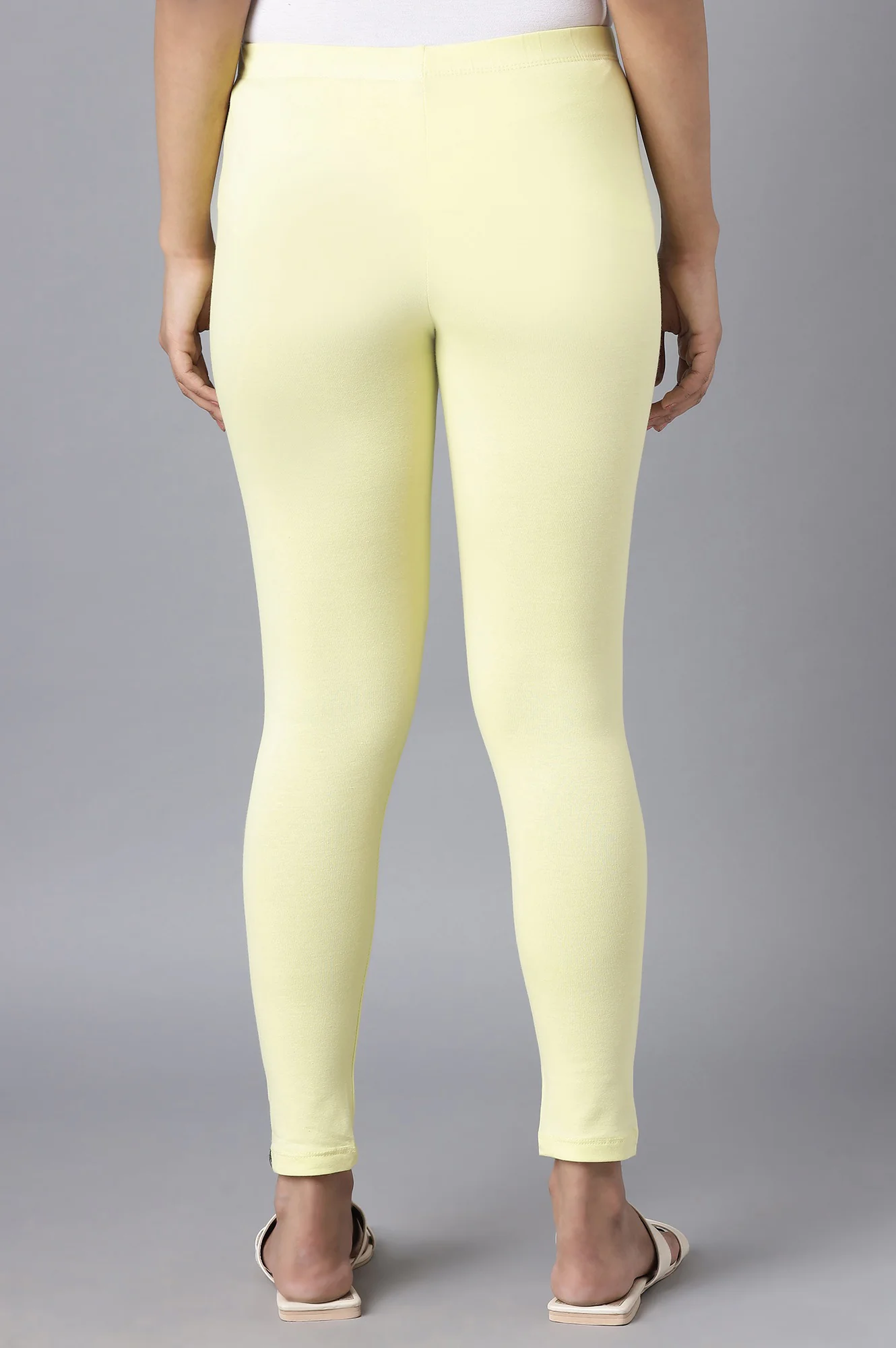 Yellow Solid Skinny Cotton Cropped Tights With Elasticated Waist - Image 2