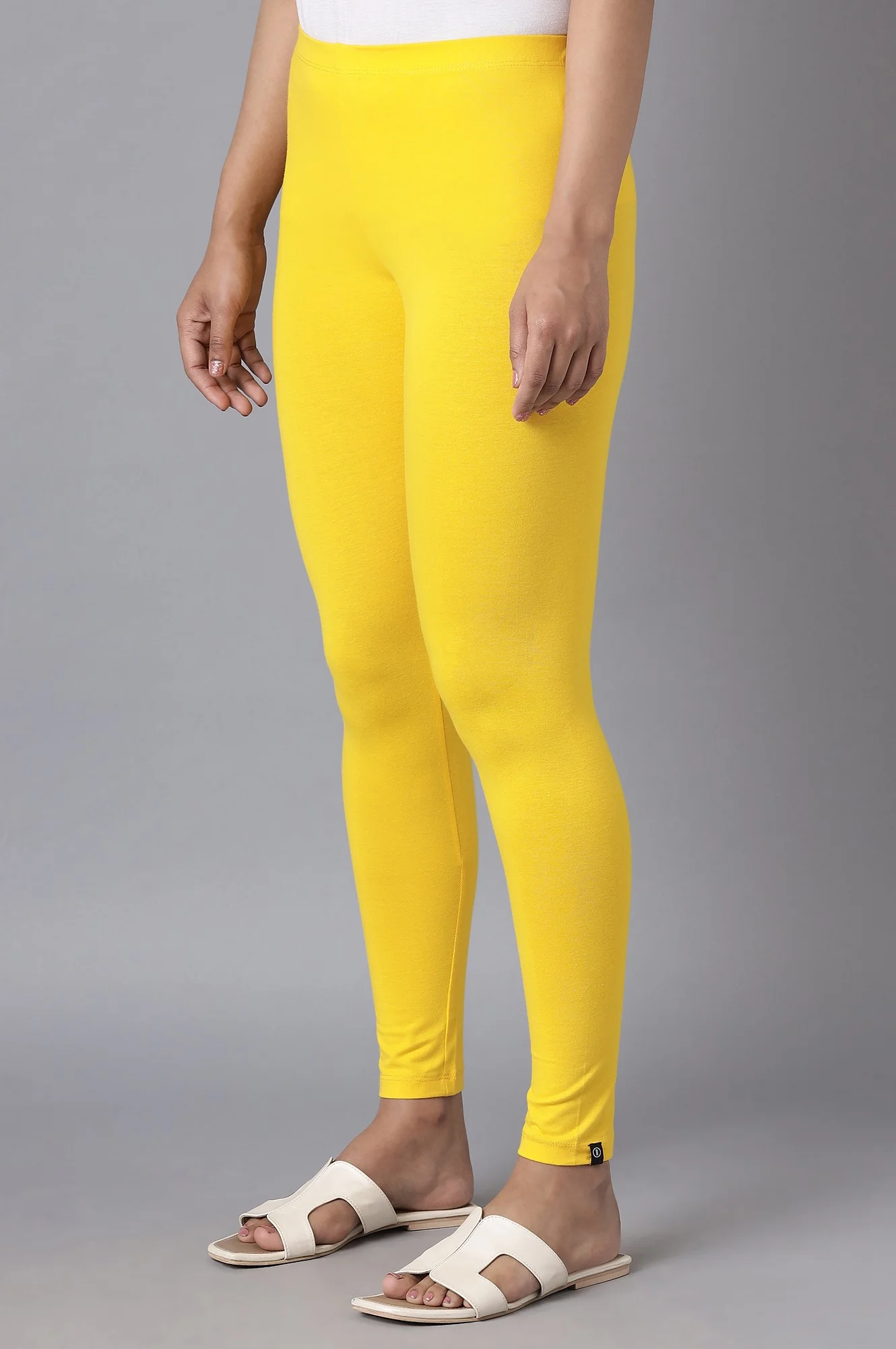 Yellow Solid Skinny Fit Cotton Tights With Elasticated Waistband - Image 3