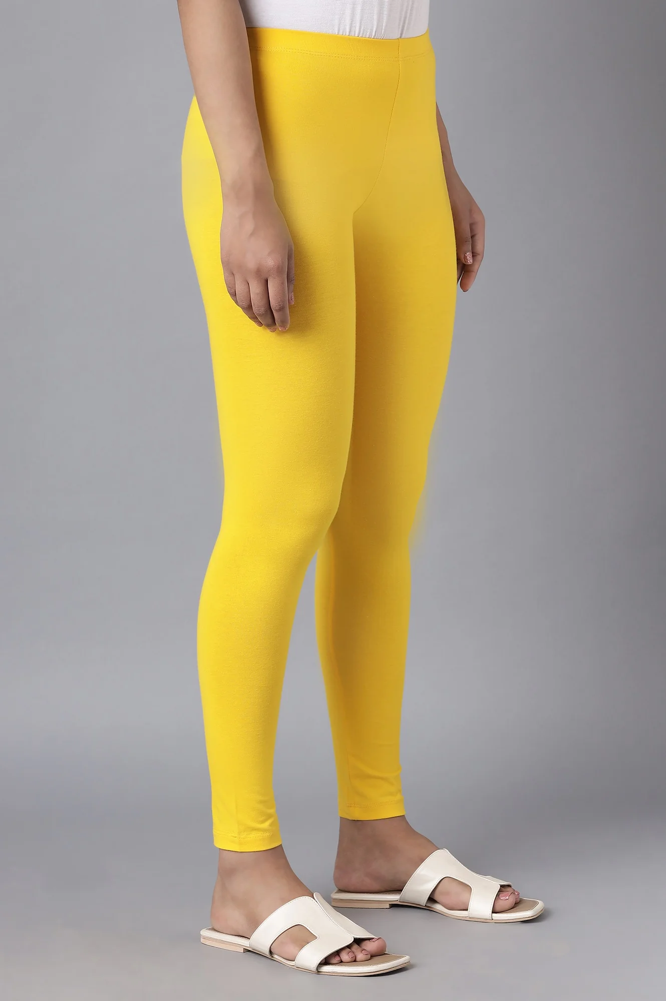 Yellow Solid Skinny Fit Cotton Tights With Elasticated Waistband - Image 4