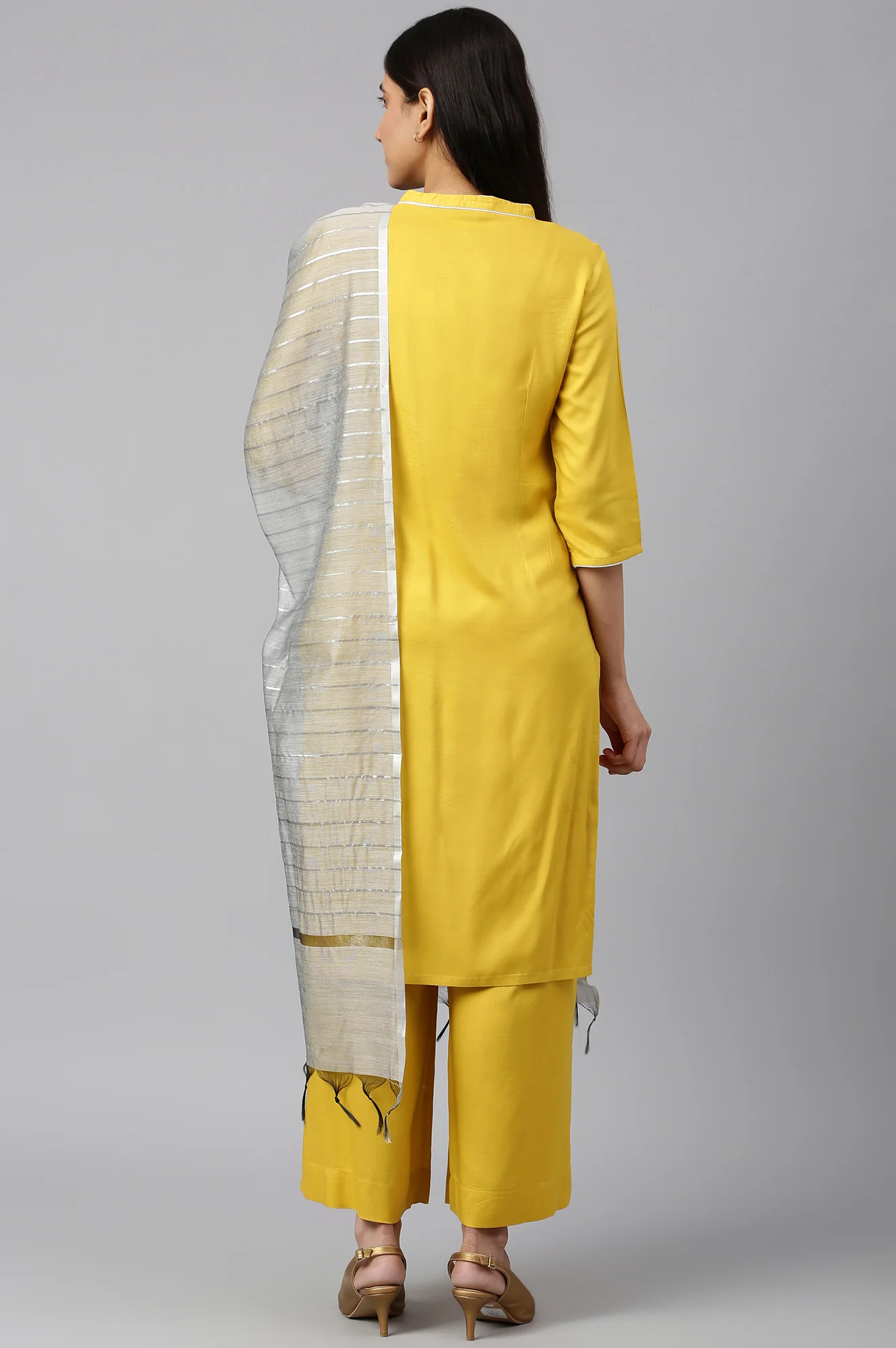 Yellow Embroidered kurta-Palazzo-Silver Dupatta Set - Image 4