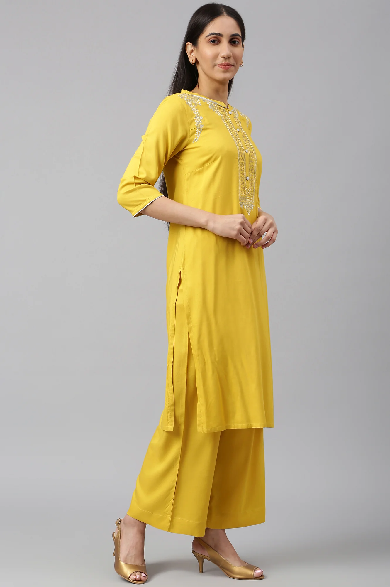 Yellow Embroidered kurta-Palazzo-Silver Dupatta Set - Image 6