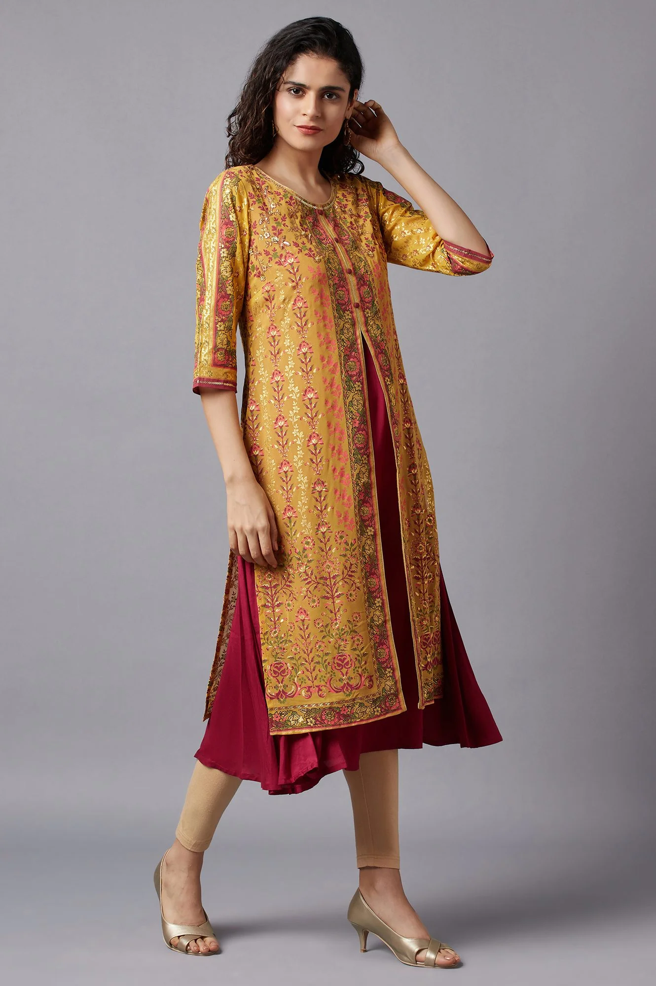 Yellow Flared Embroidered kurta - Image 4