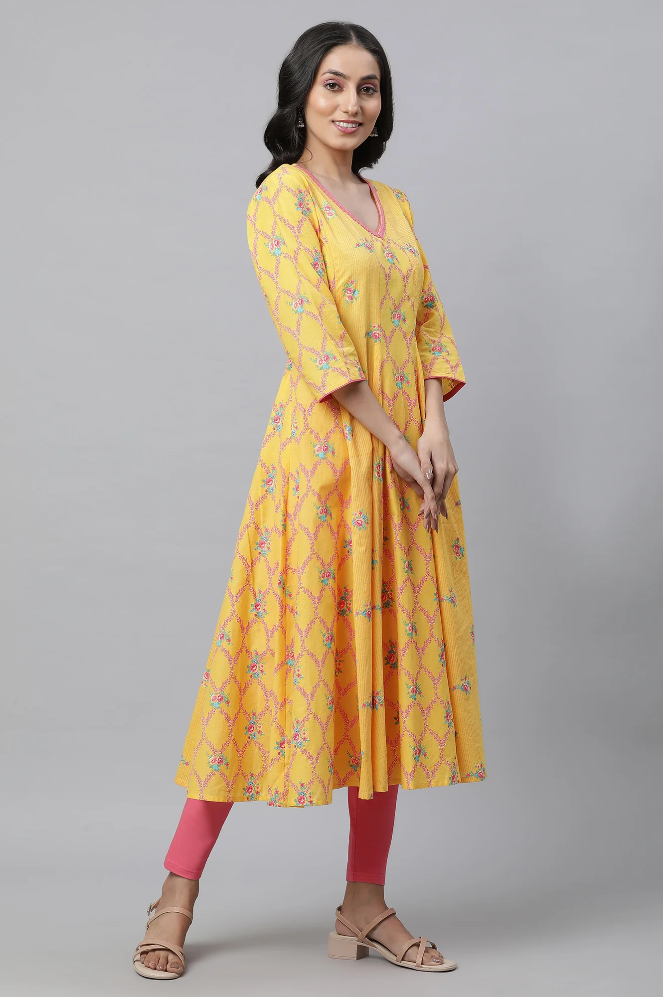 Yellow Floral Printed Anarkali Kurta - Image 5