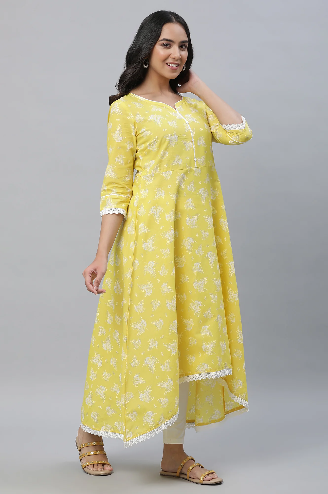 Yellow Floral Printed High-Low Kurta - Image 4