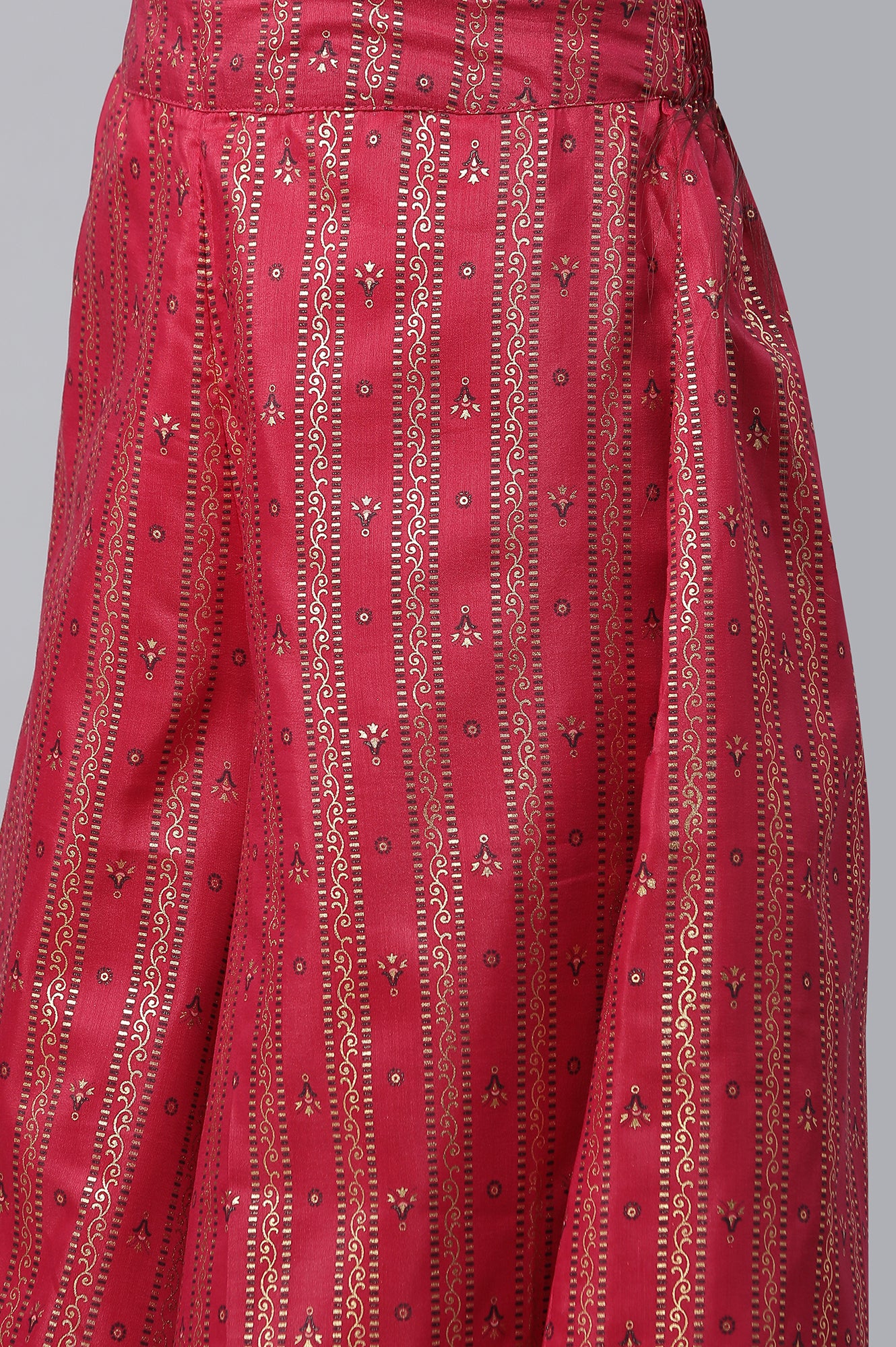 Yellow Foil Printed kurta, Culottes & Dupatta - Image 7