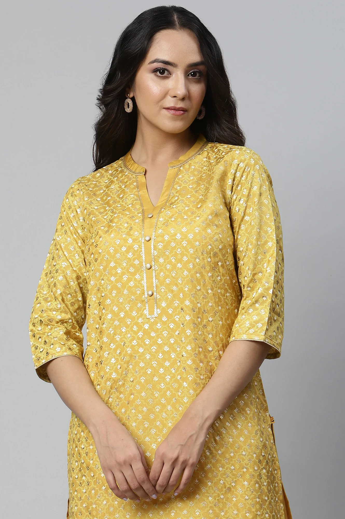Yellow Foil Printed Straight kurta - Image 6