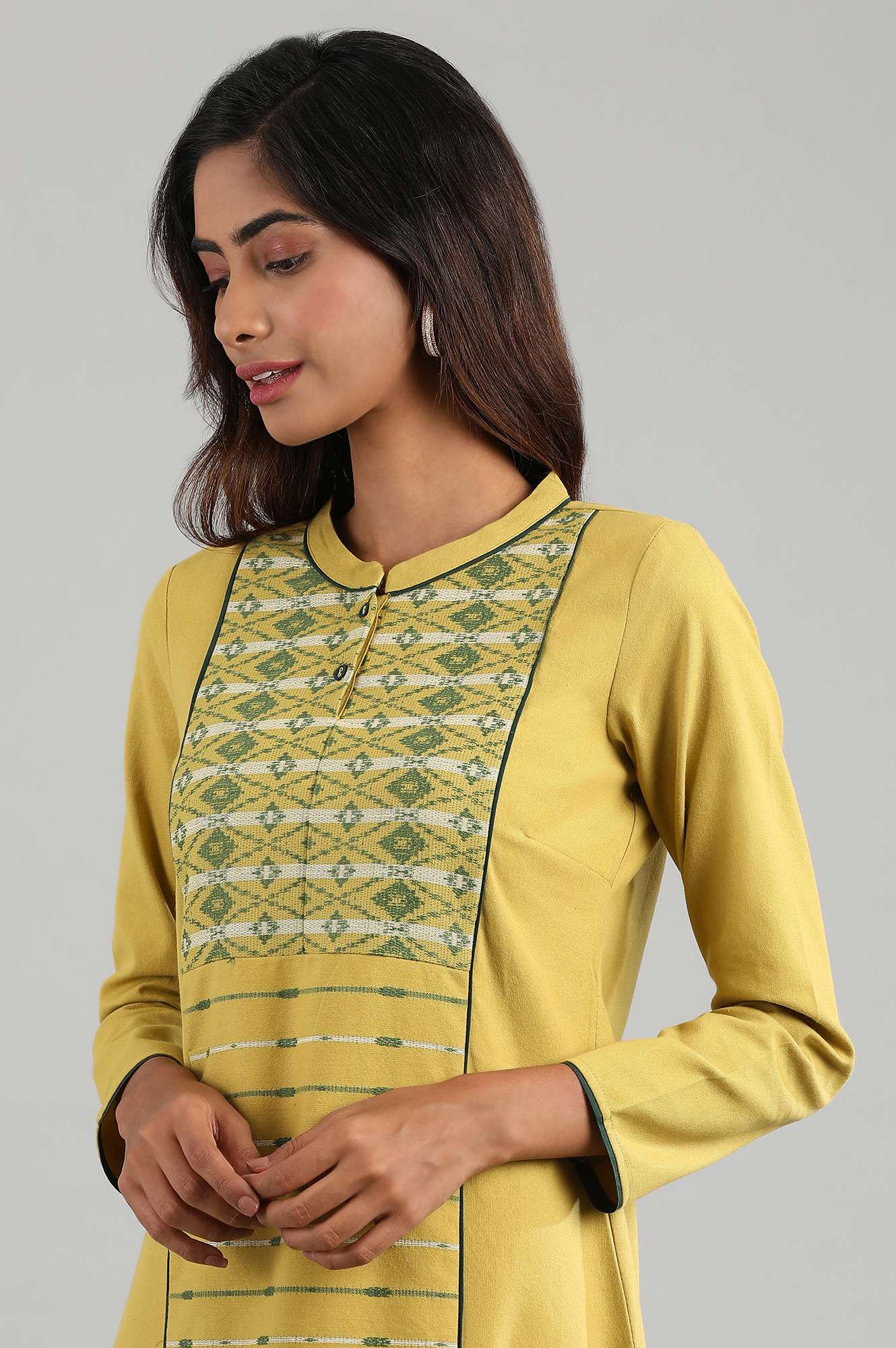 Yellow Mandarin Neck Winter kurta - Image 5