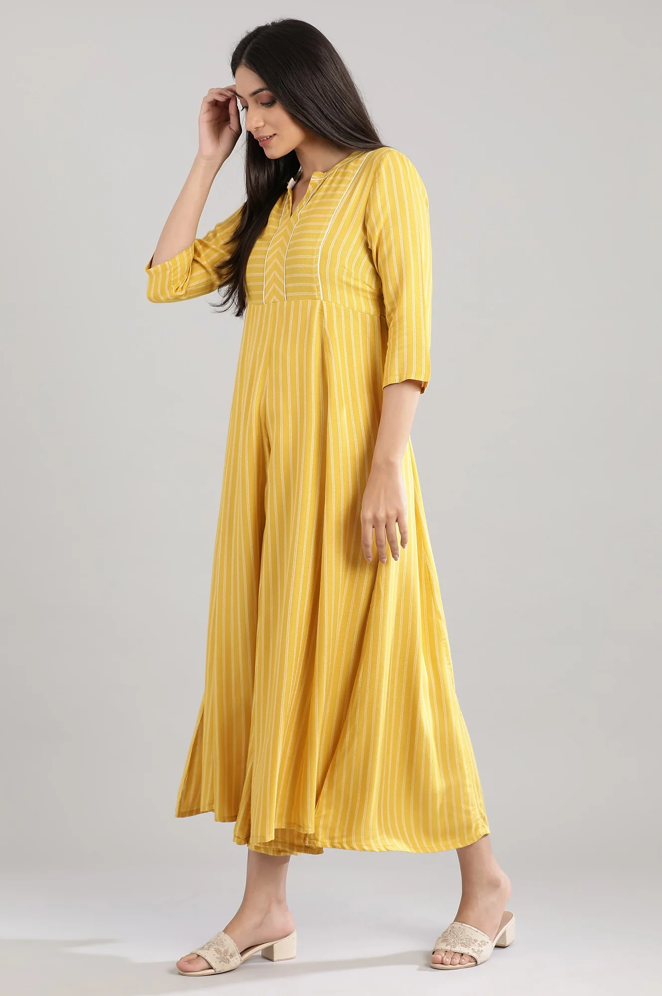 Yellow Mandarin Neck Yarn-Dyed Dress - Image 3
