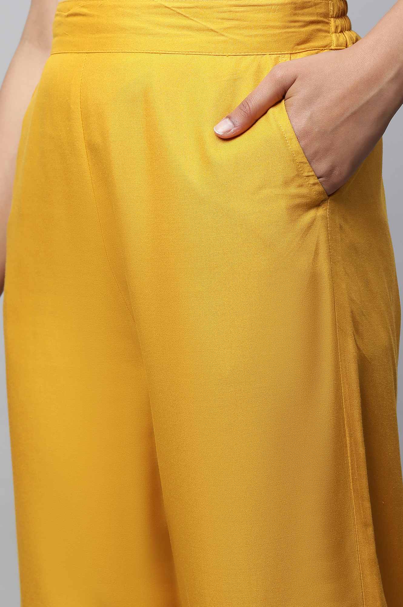 Yellow Narrow Palazzo With Pleats - Image 6